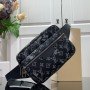LV OUTDOOR BUMBAG M57281