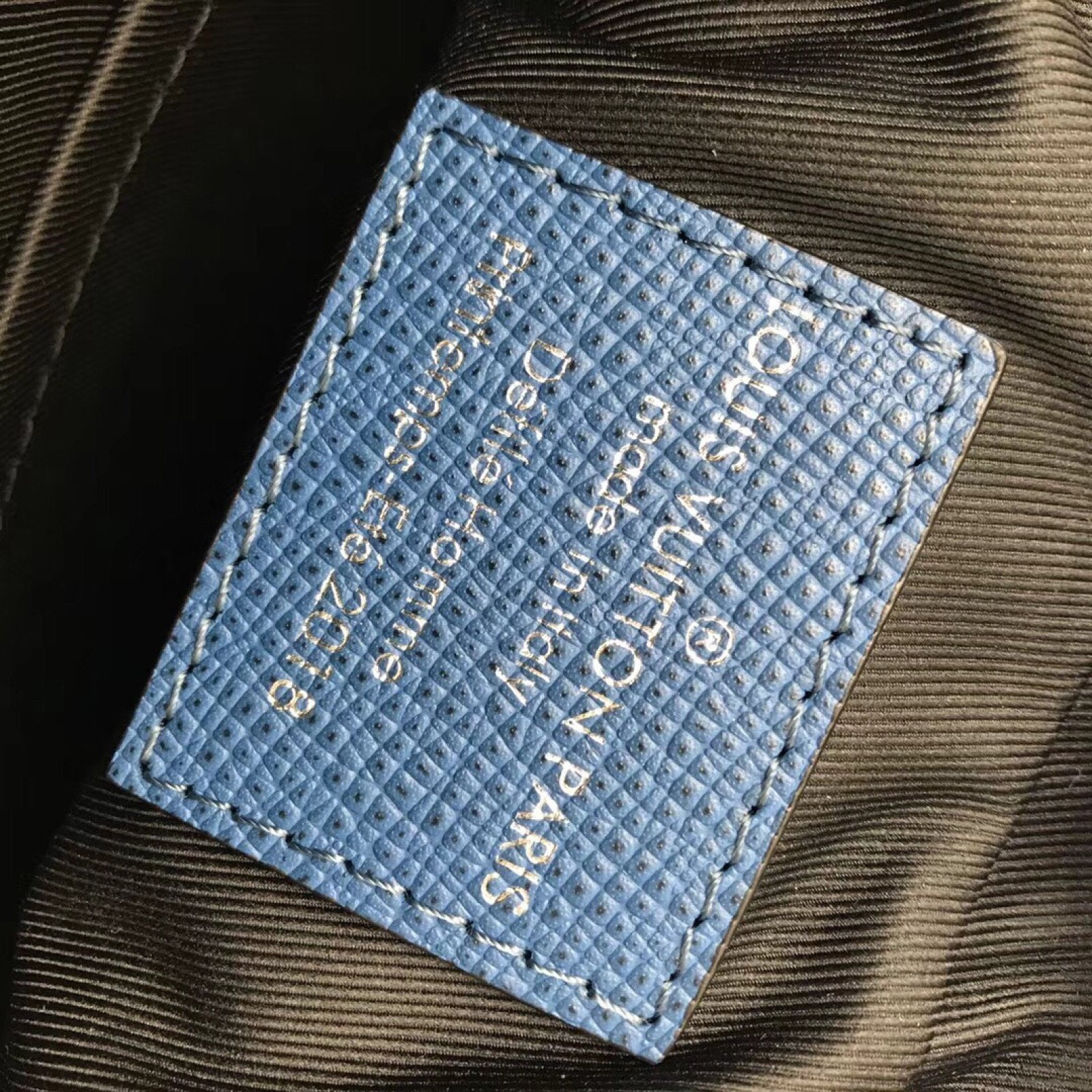 LV OUTDOOR Bag M33437