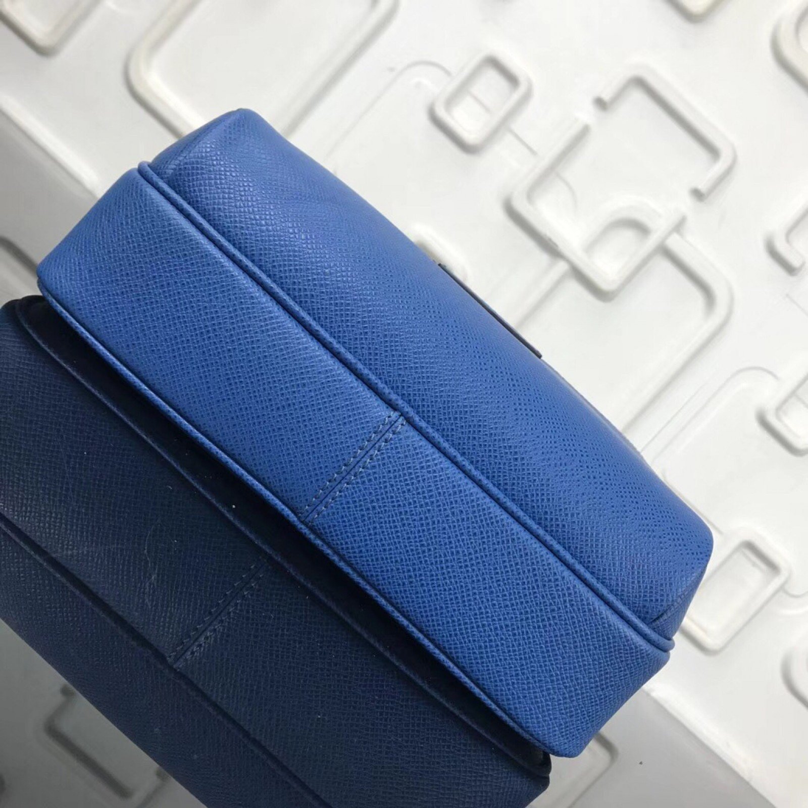 LV OUTDOOR Bag M33437