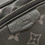 LV OUTDOOR POUCH M30755