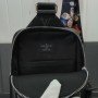 LV OUTDOOR SLINGBAG M30741