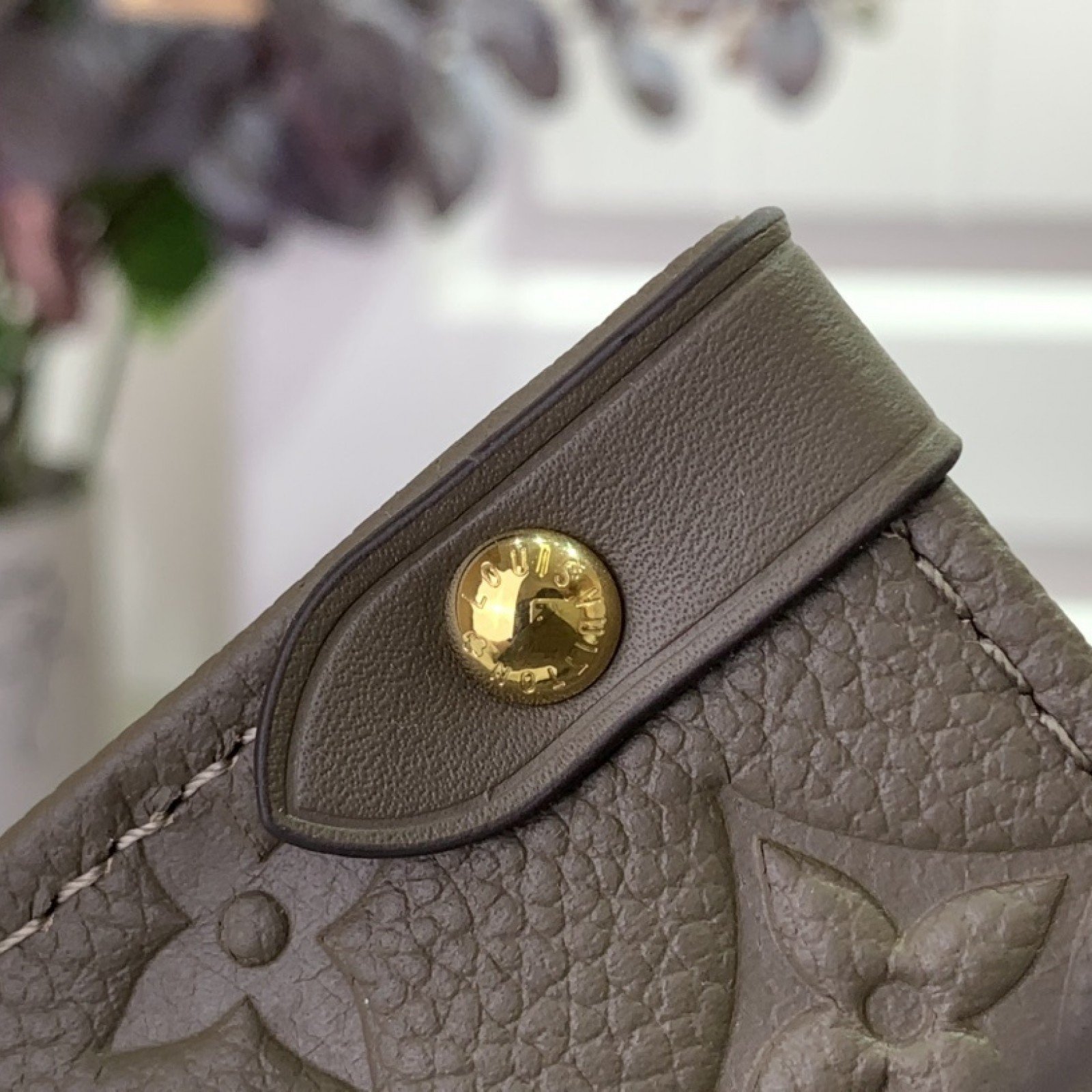 LV Onthego MM  m25523