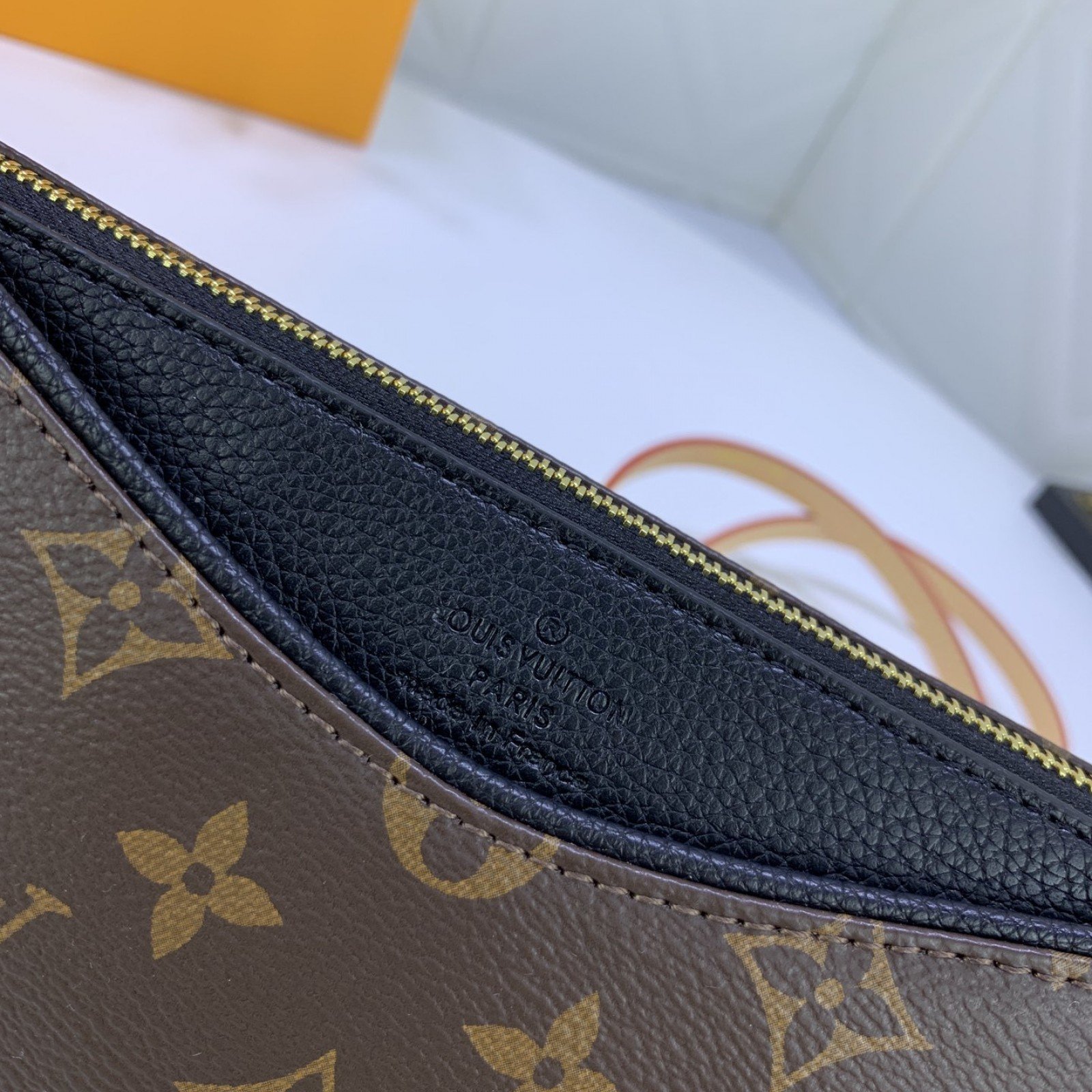 LV PALLS CLUTH M41638