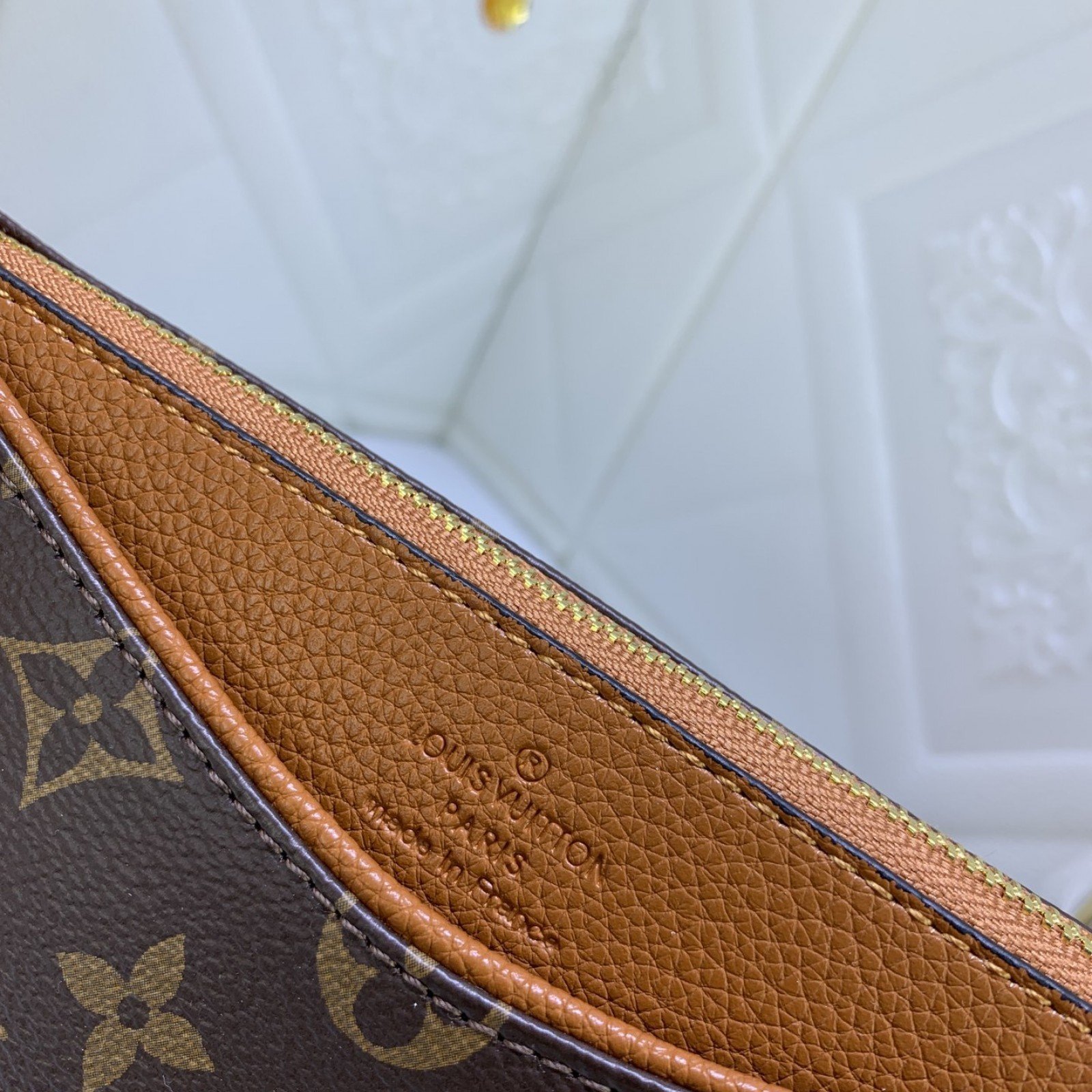 LV PALLS CLUTH M41638