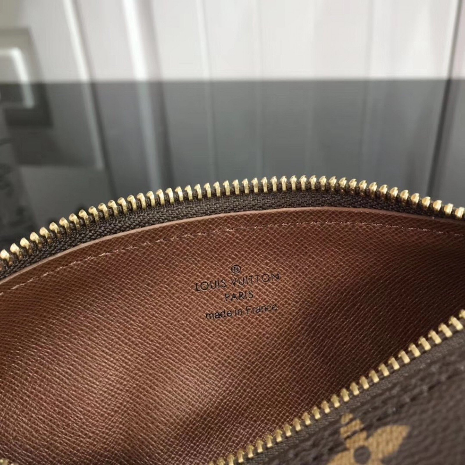 LV PAPILLON BAG M51389