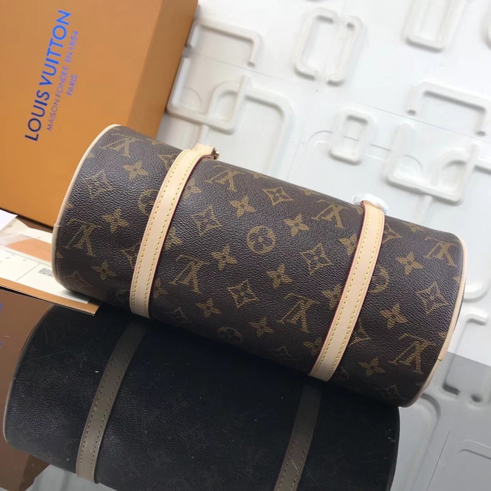 LV PAPILLON Bag M52386