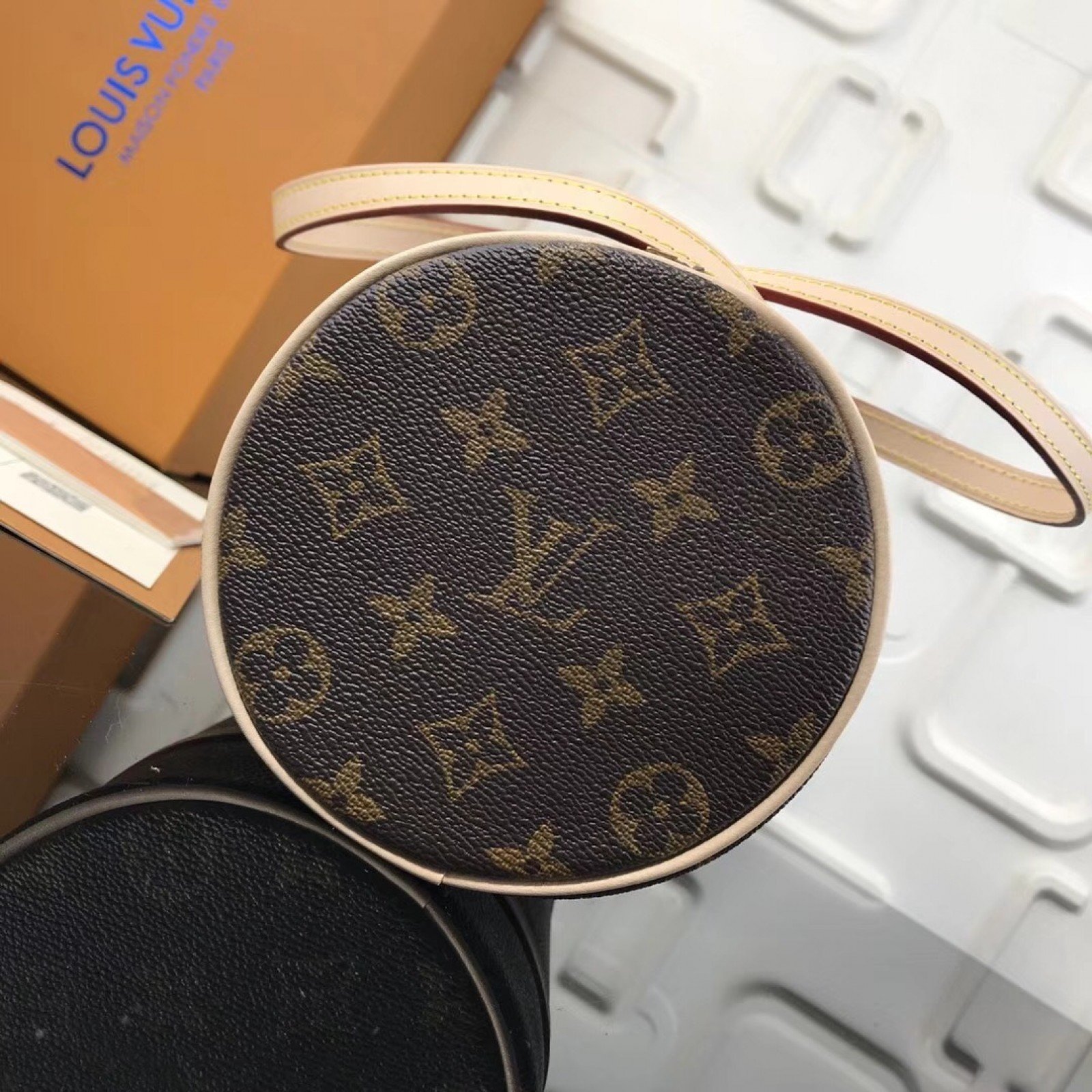 LV PAPILLON Bag M52386