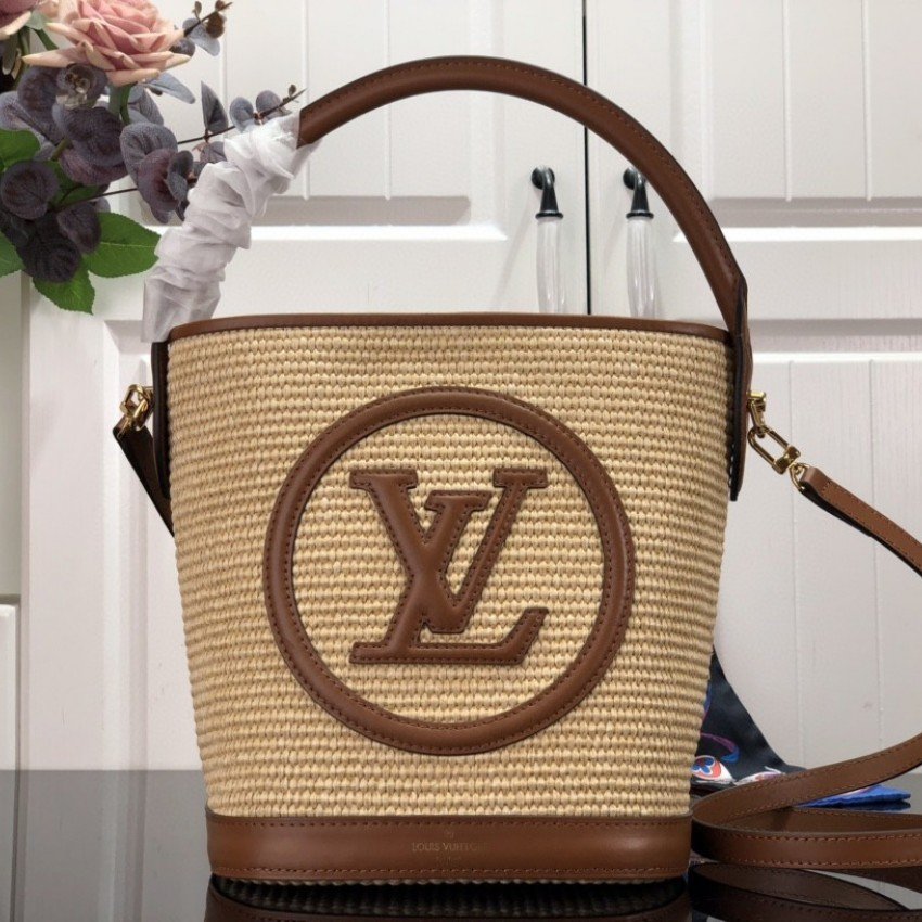 LV PETIT BUCKET M59962