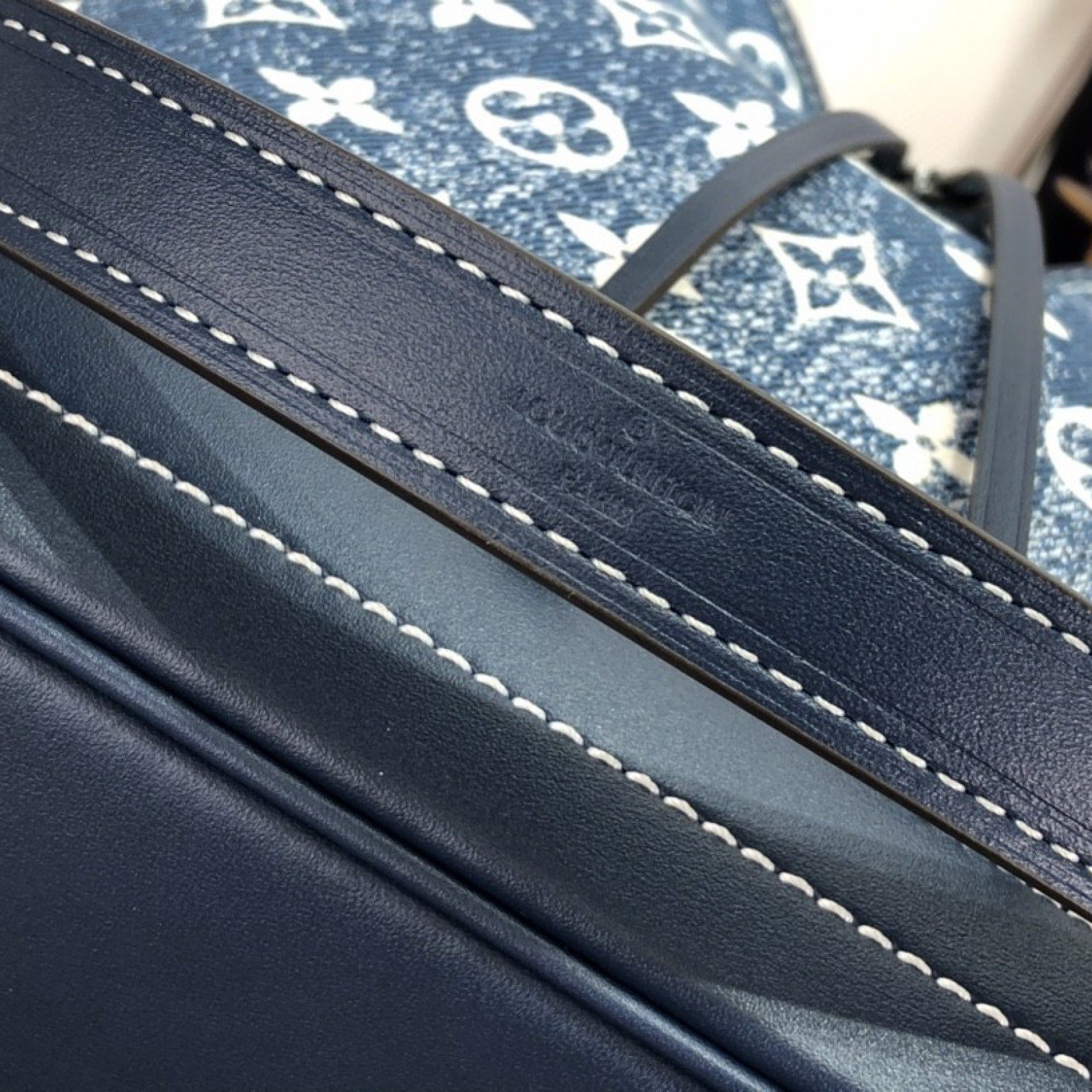 LV PETIT NOE BAG M59606
