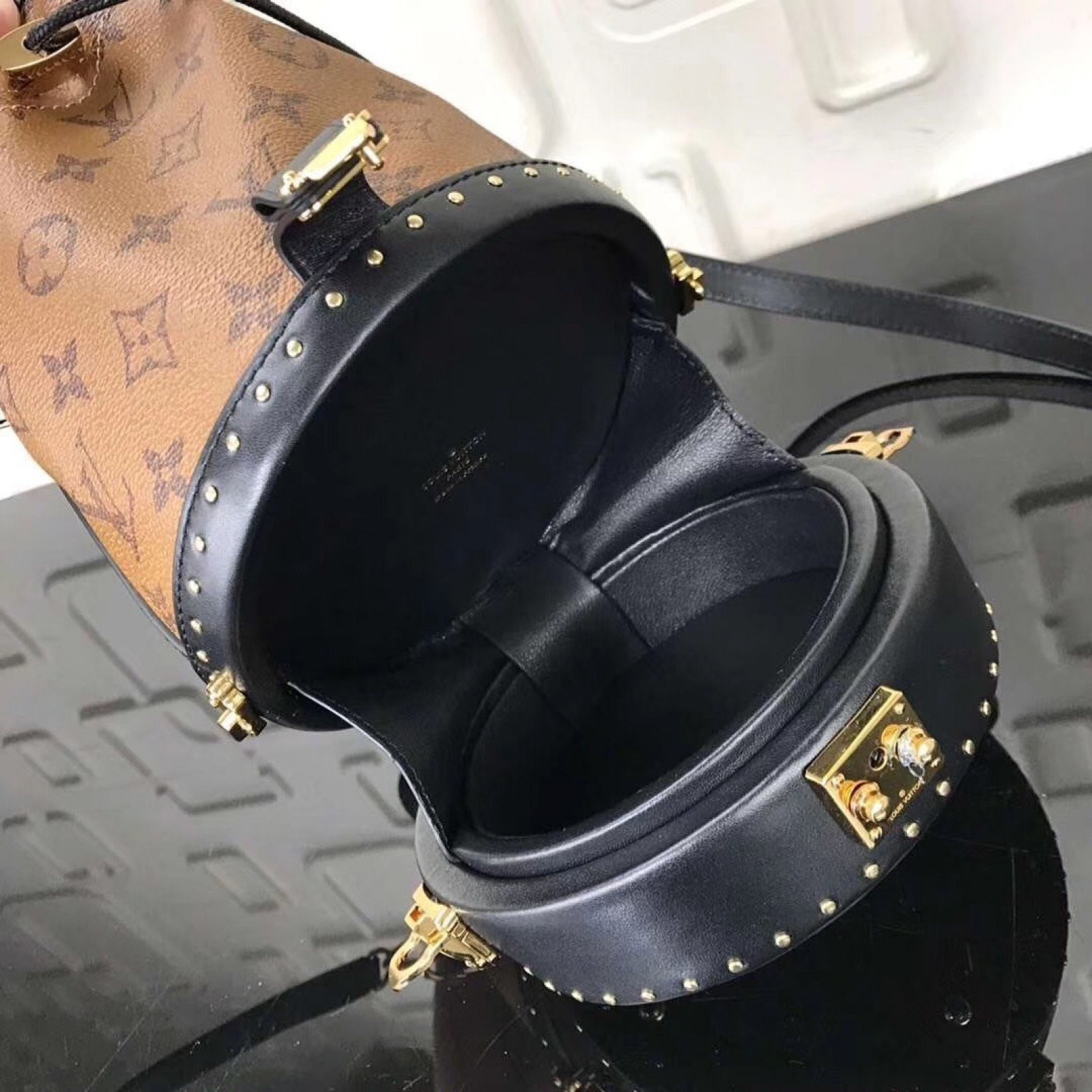 LV PETIT NOE Bag M43509