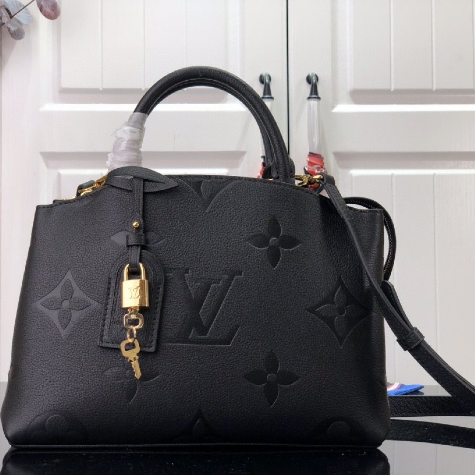 LV PETIT PALAIS M58916