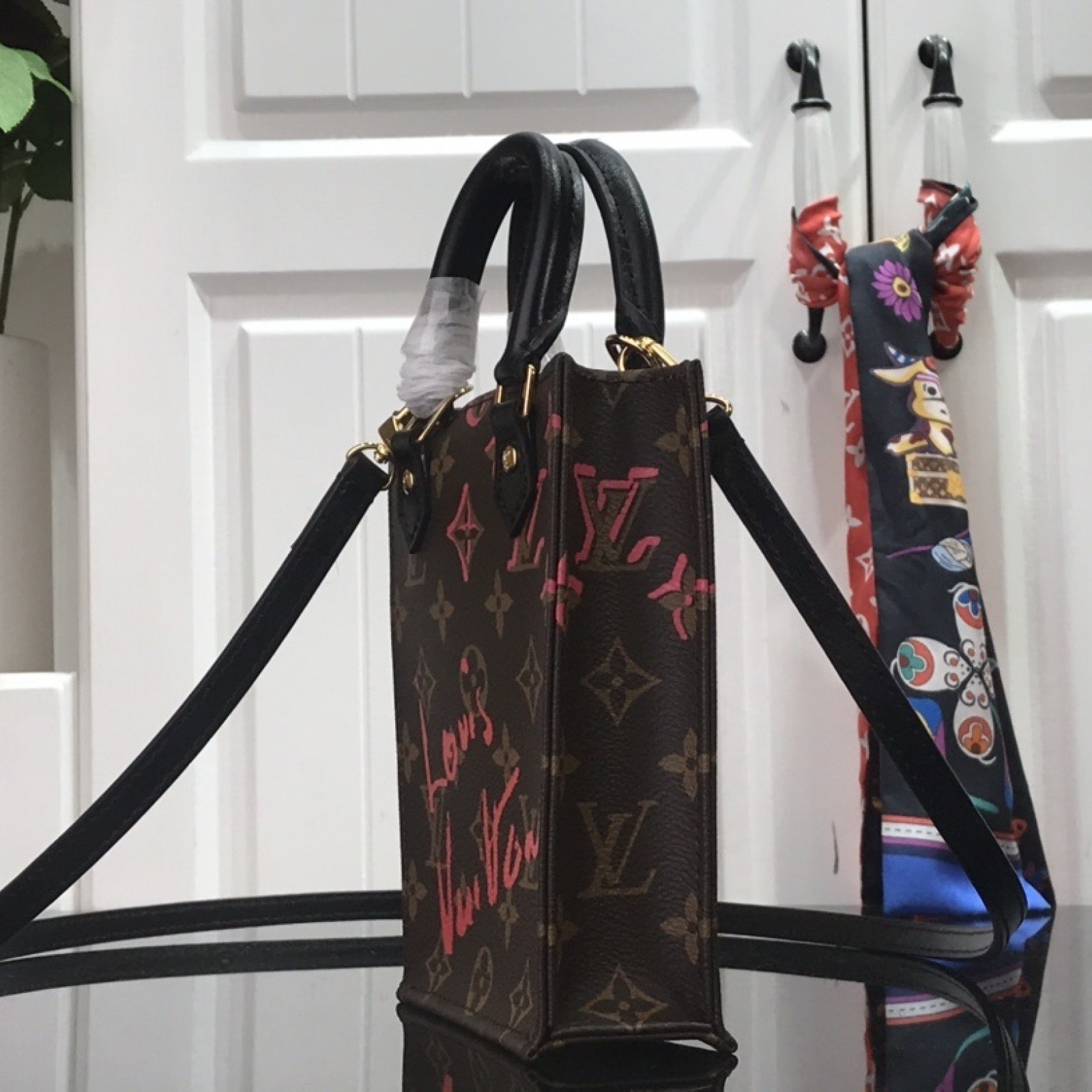 LV PETIT SAC PLAT M80839