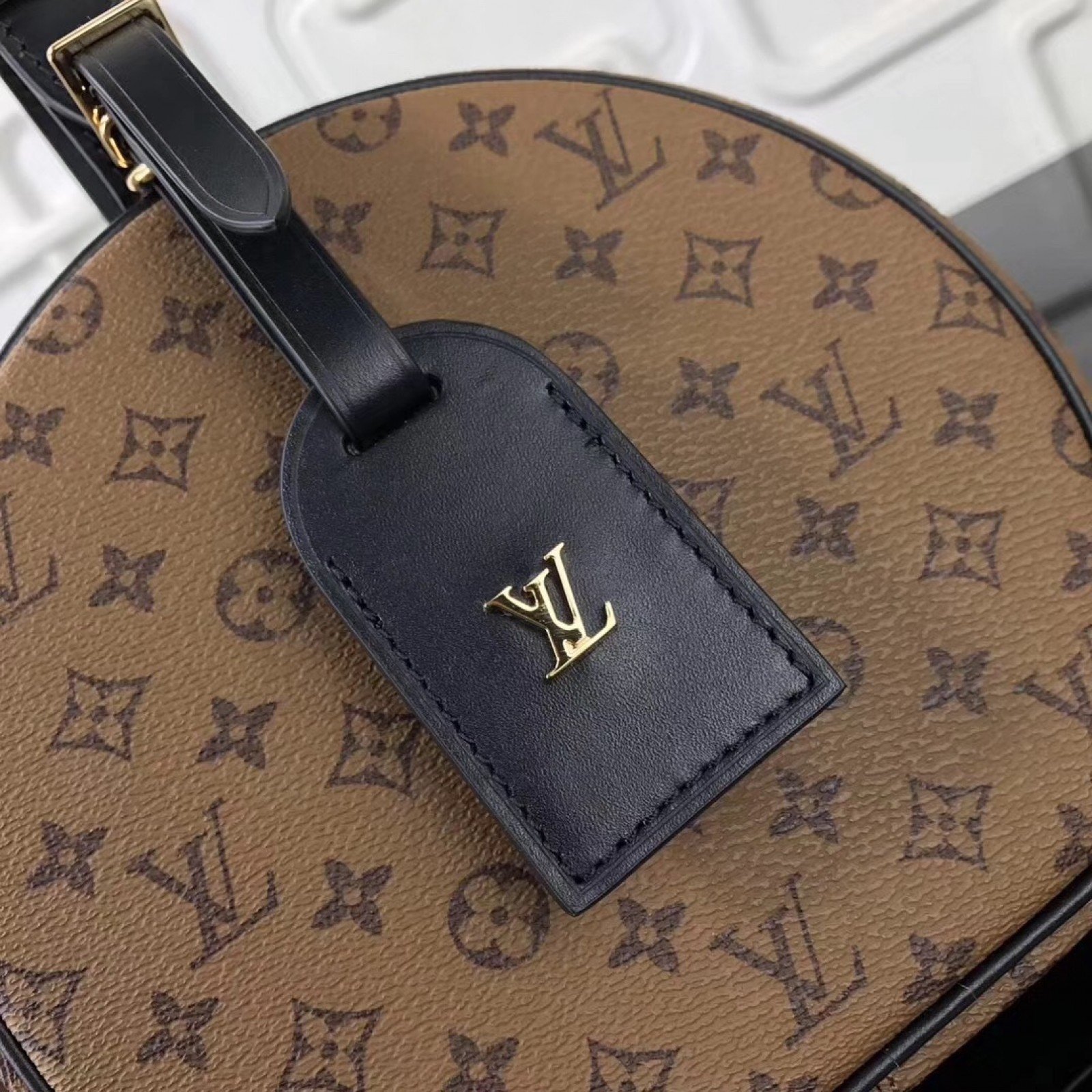 LV PETITE BOITE CHAPEAU BAG M43510