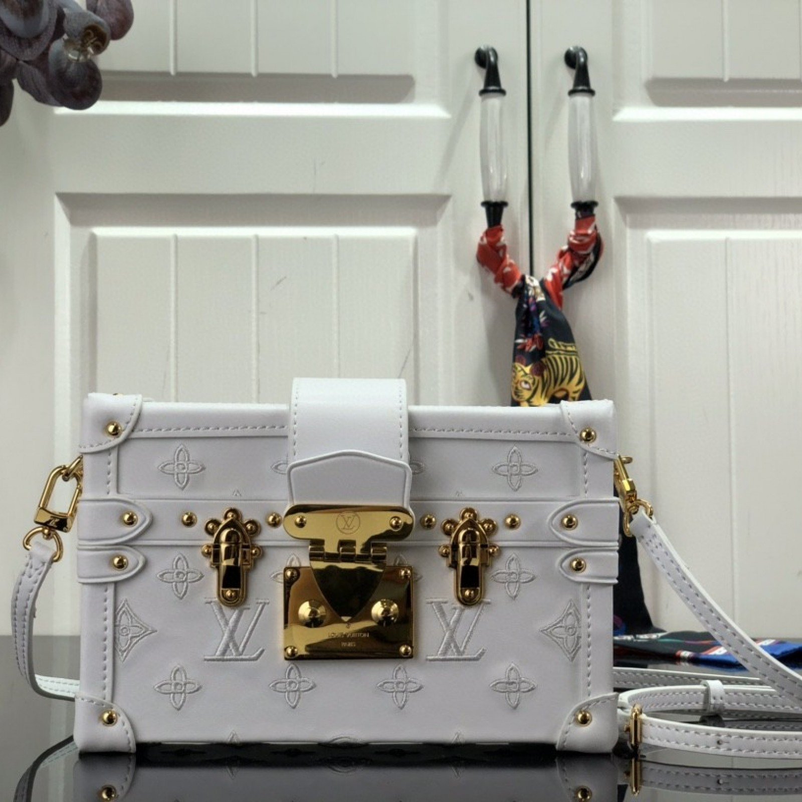 LV PETITE MALLE M20745