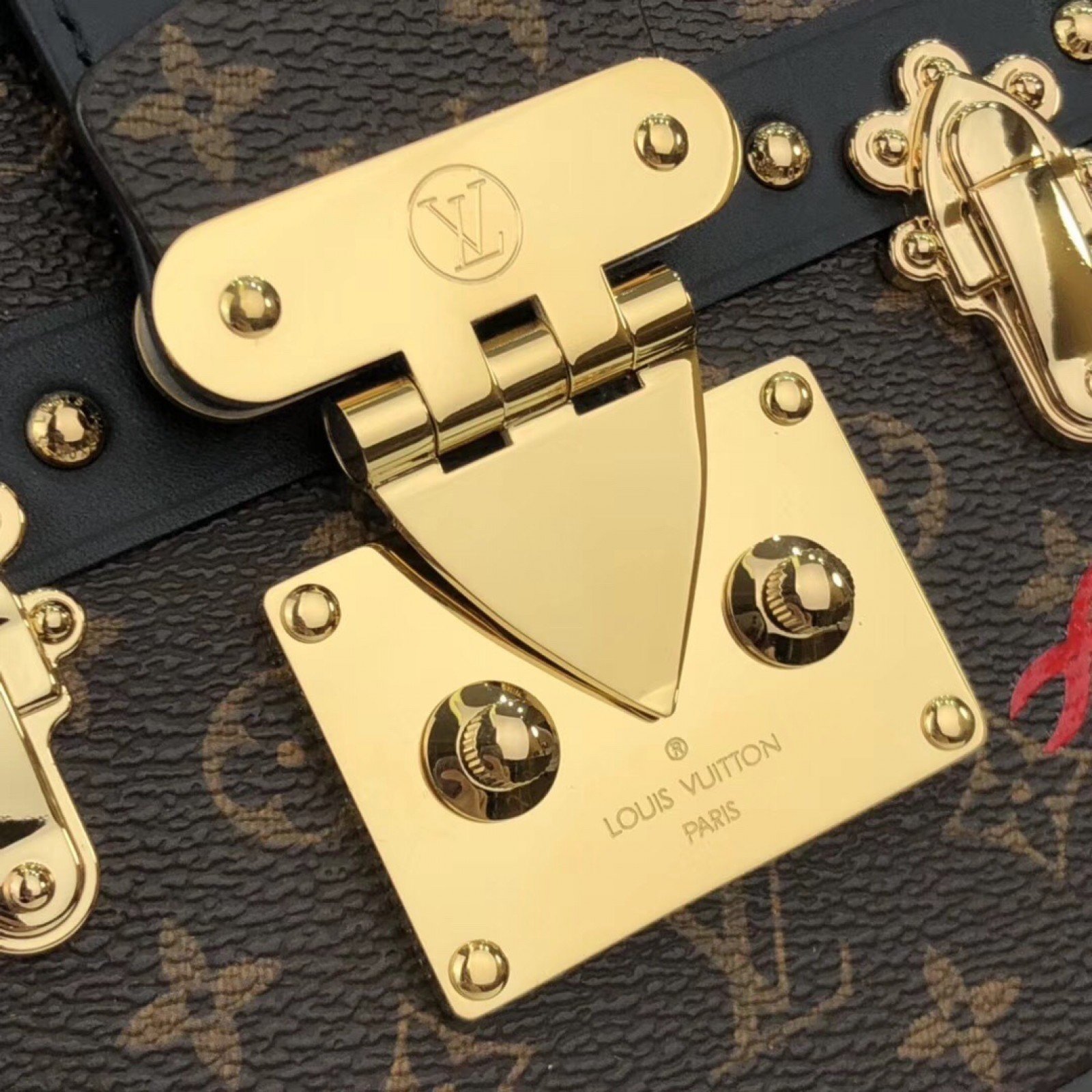 LV PETITE MALLE M44199
