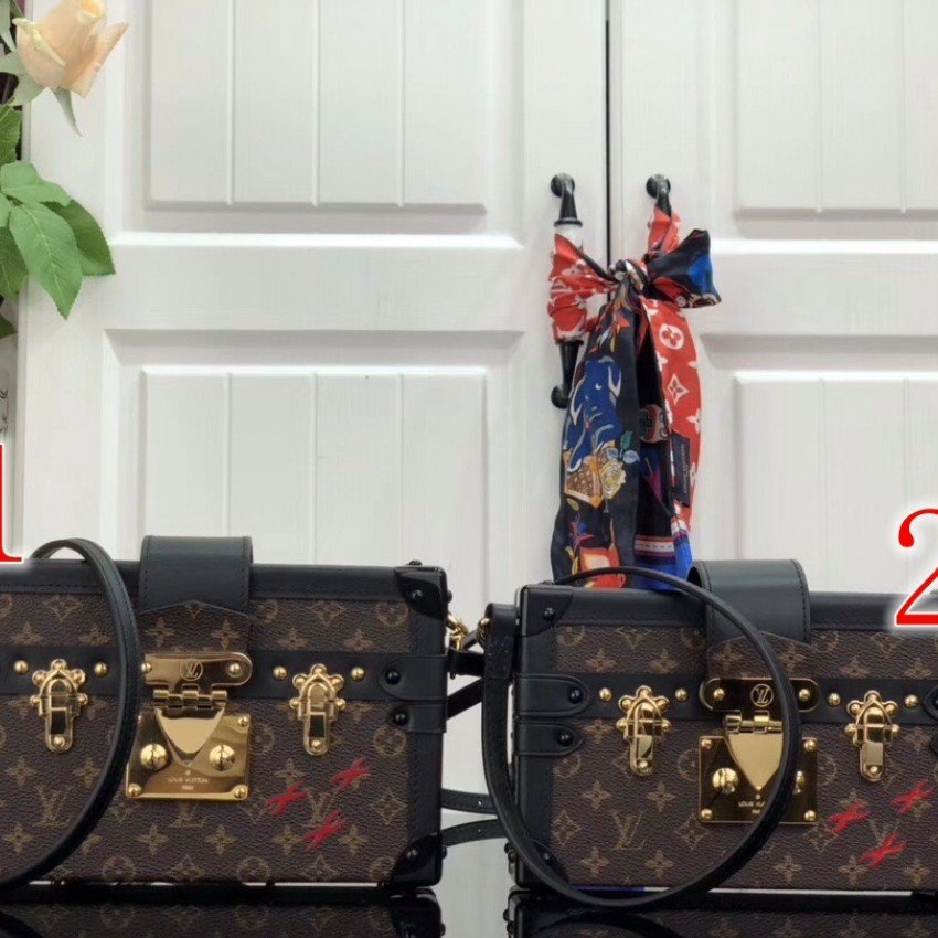 LV PETITE MALLE M44199