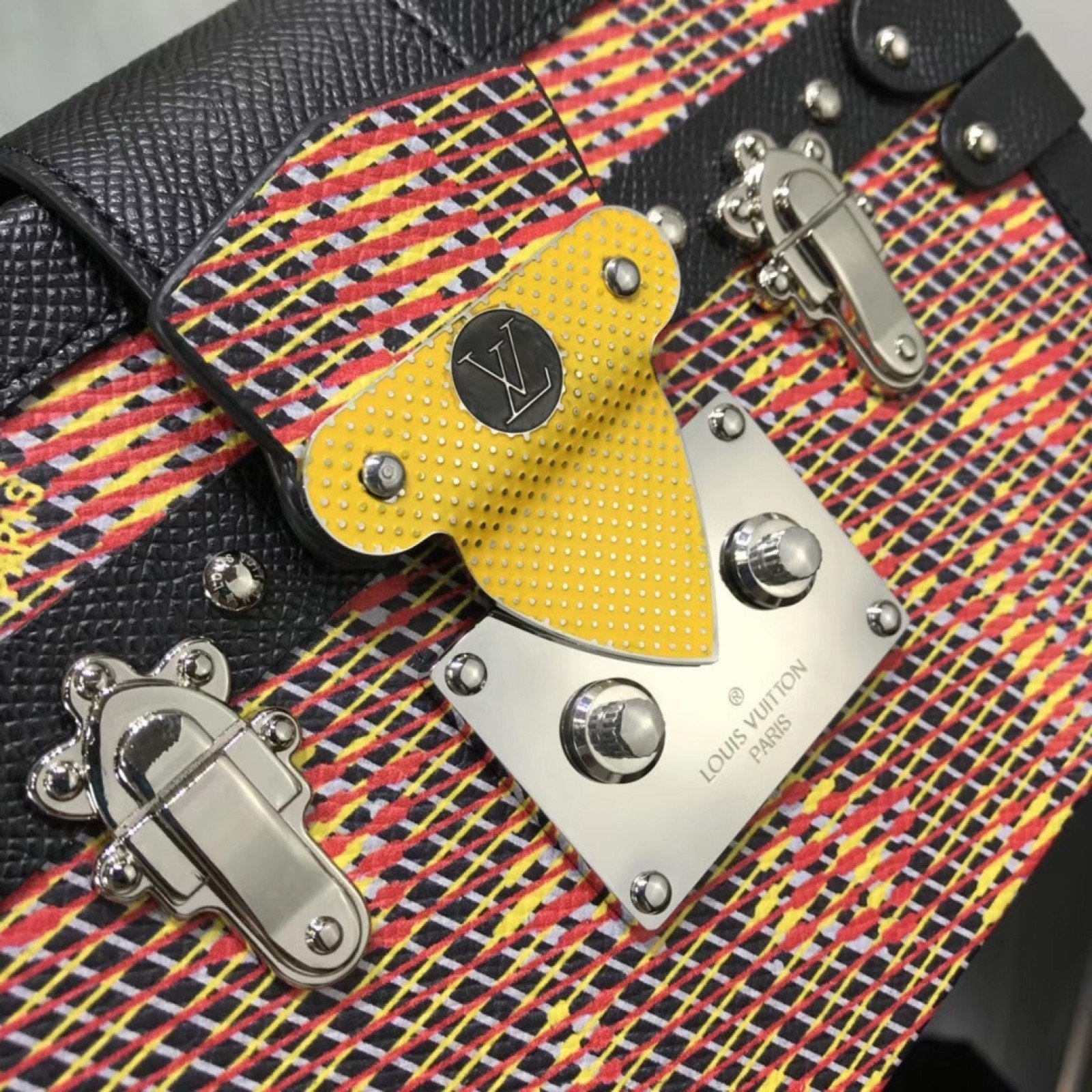 LV PETITE MALLE M55512