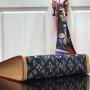 LV POCHE TOILETTE 26 SINCE 1854 M80306