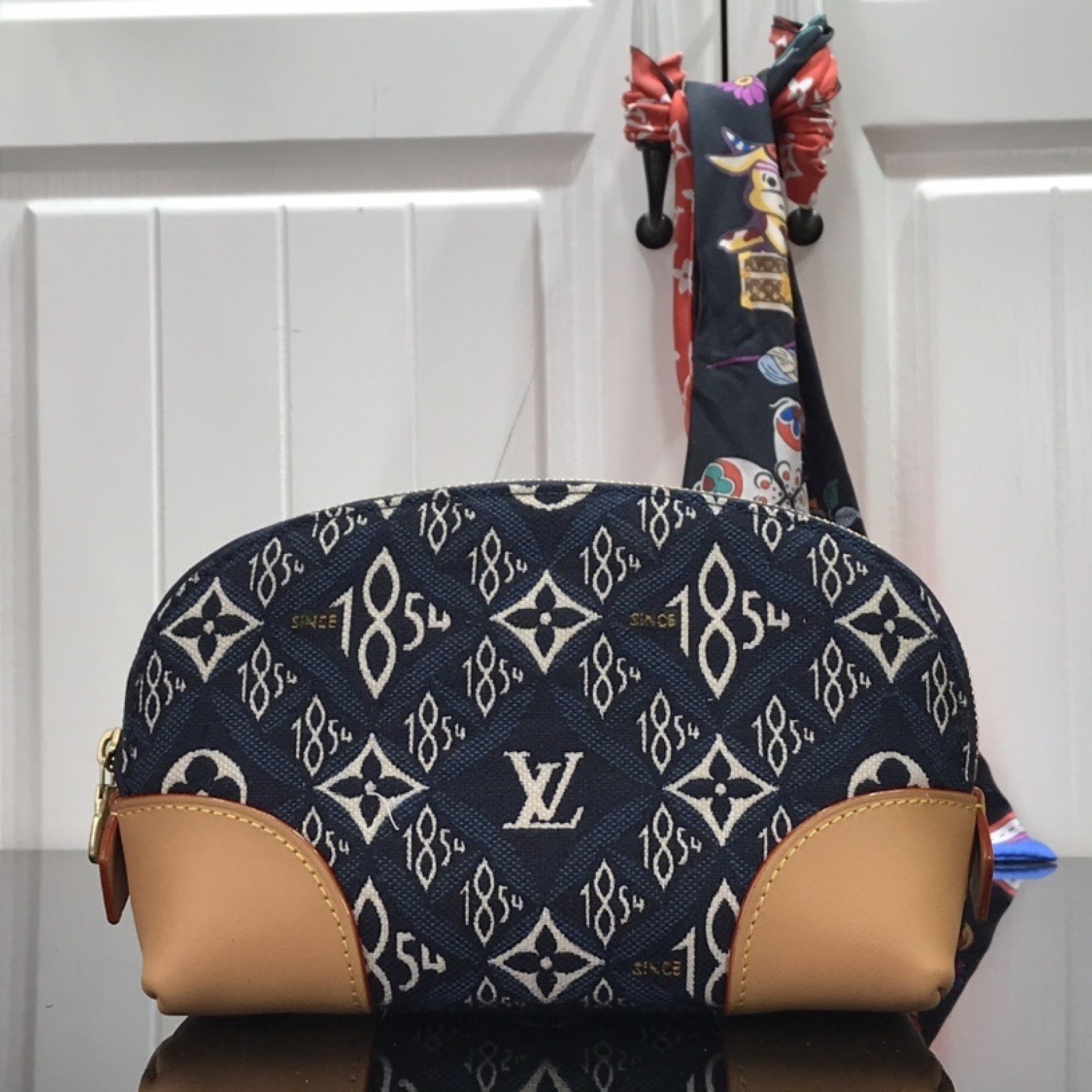 LV POCHETTE COSMETIQUE SINCE 1854 M80307