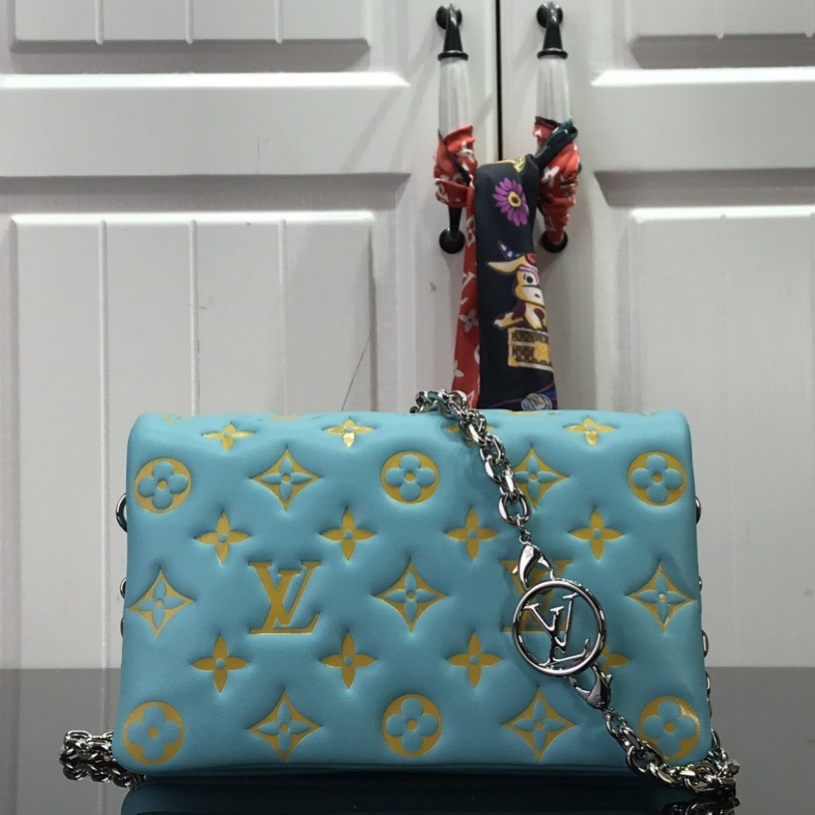 LV POCHETTE COUSSIN M80742