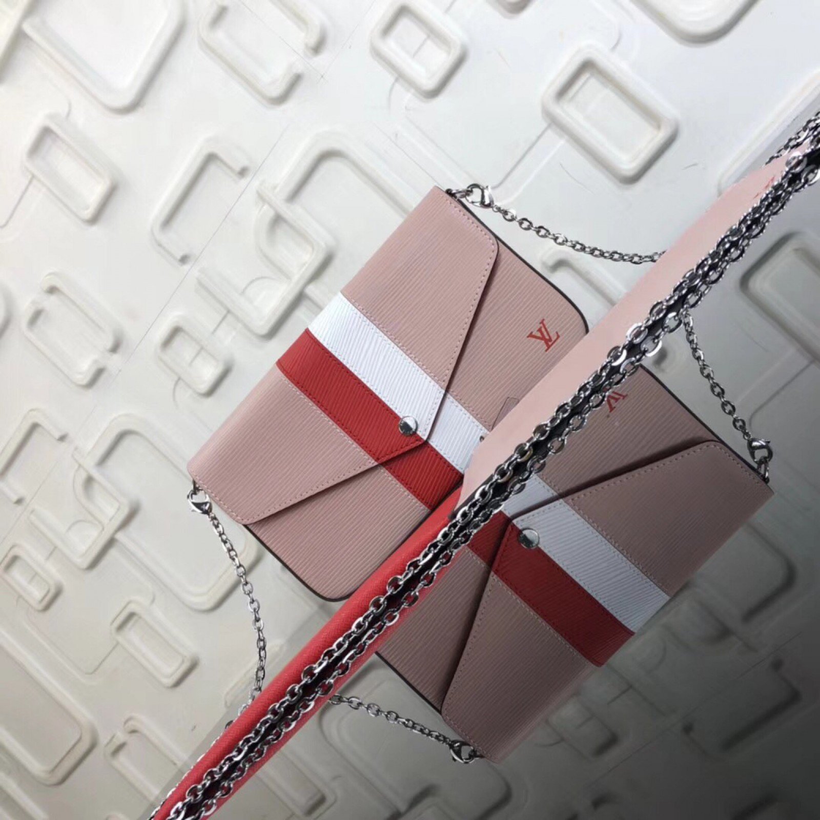 LV POCHETTE FELICIE Bag M62892