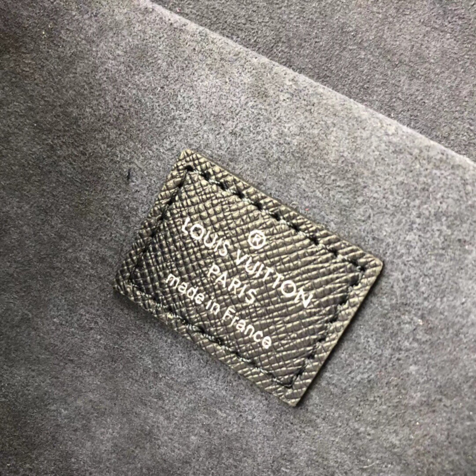 LV POCHETTE FELICIE Bag M62892