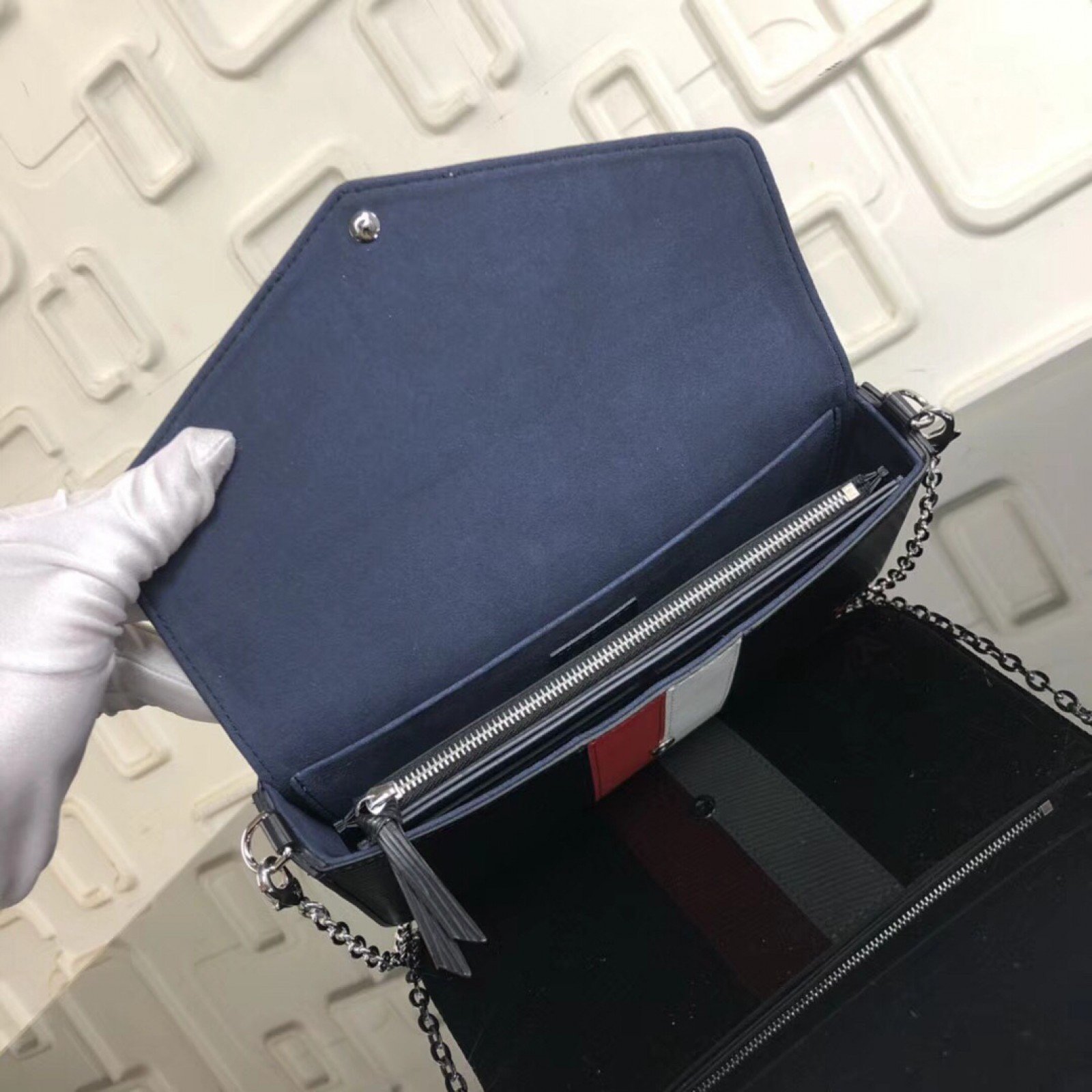 LV POCHETTE FELICIE Bag M62892