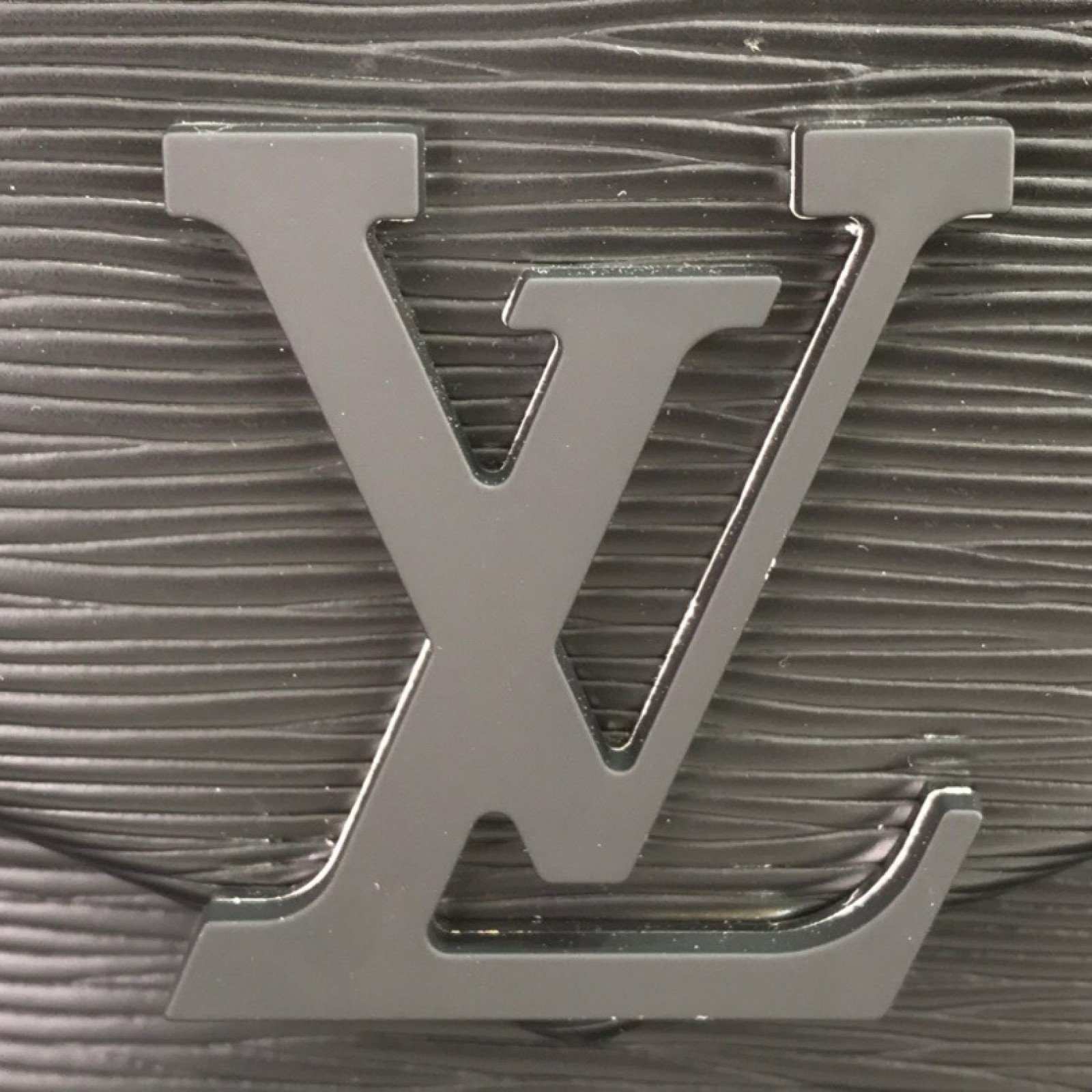 LV POCHETTE GRENELLE M55977