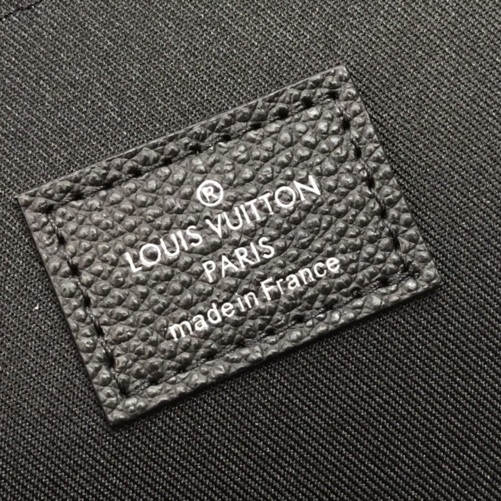 LV POCHETTE JOUR M80044