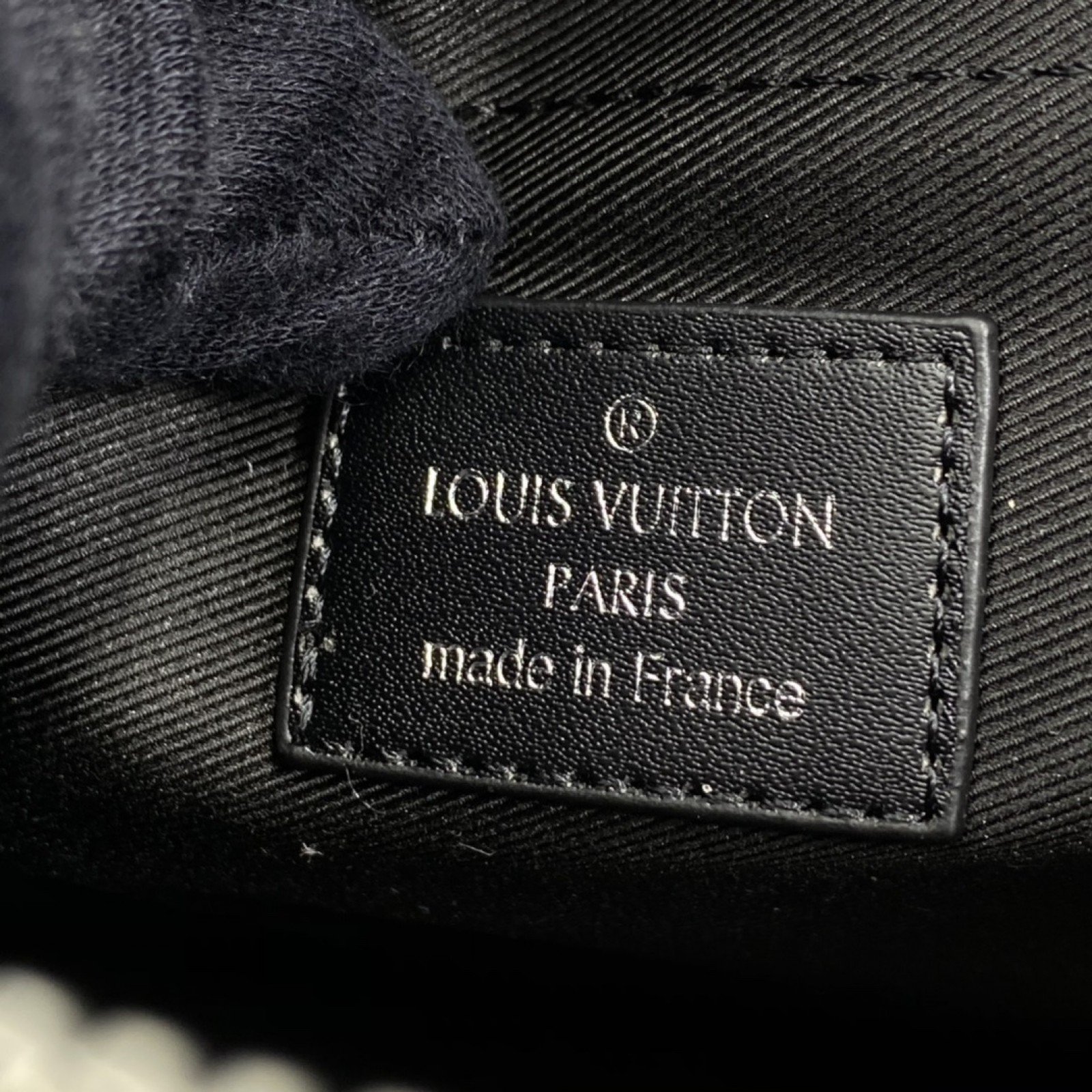 LV POCHETTE M60450