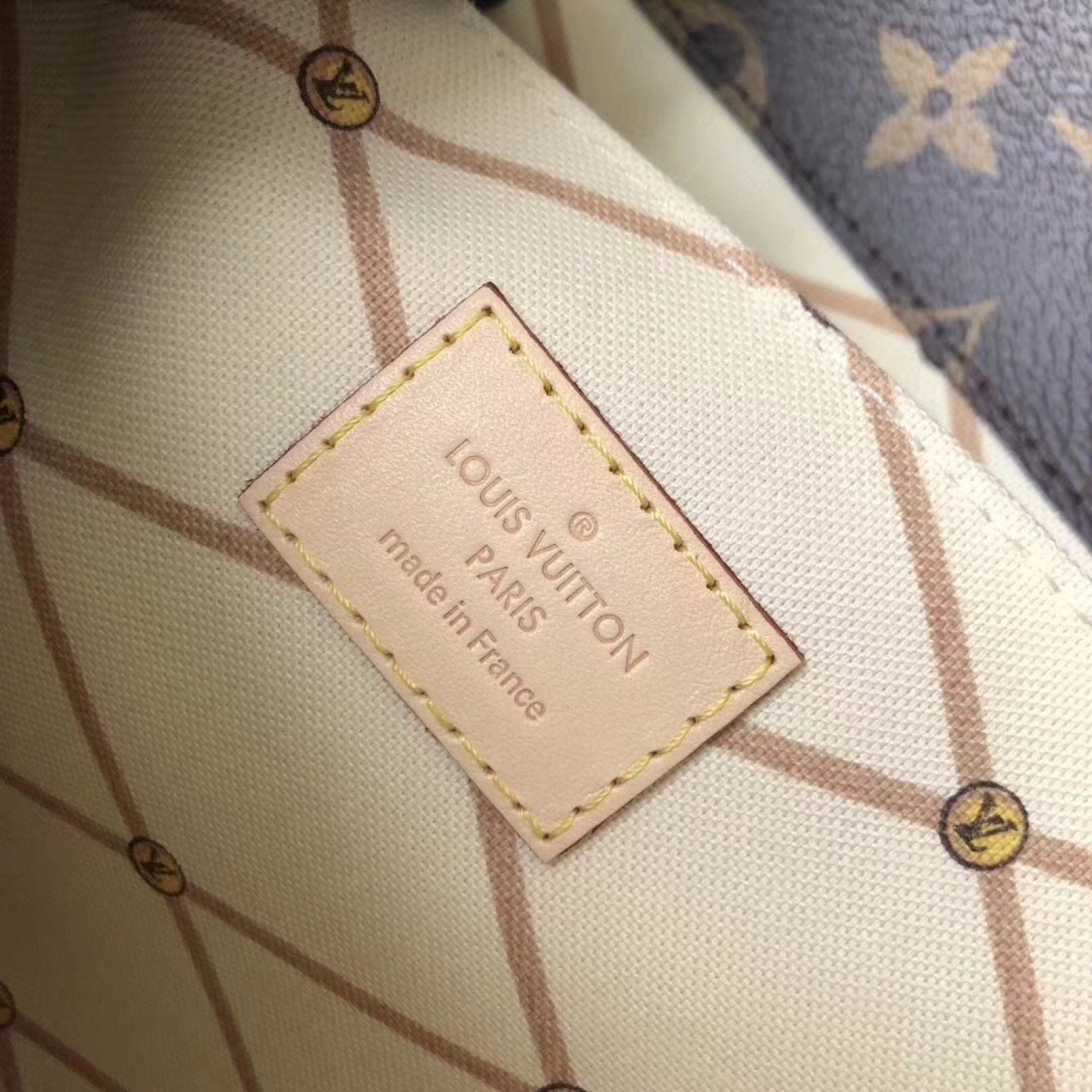 LV POCHETTE METIS Bag M43628
