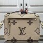 LV POCHETTE METIS M45596
