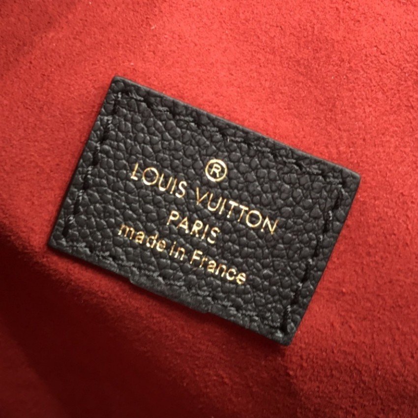 LV POCHETTE METIS M45596