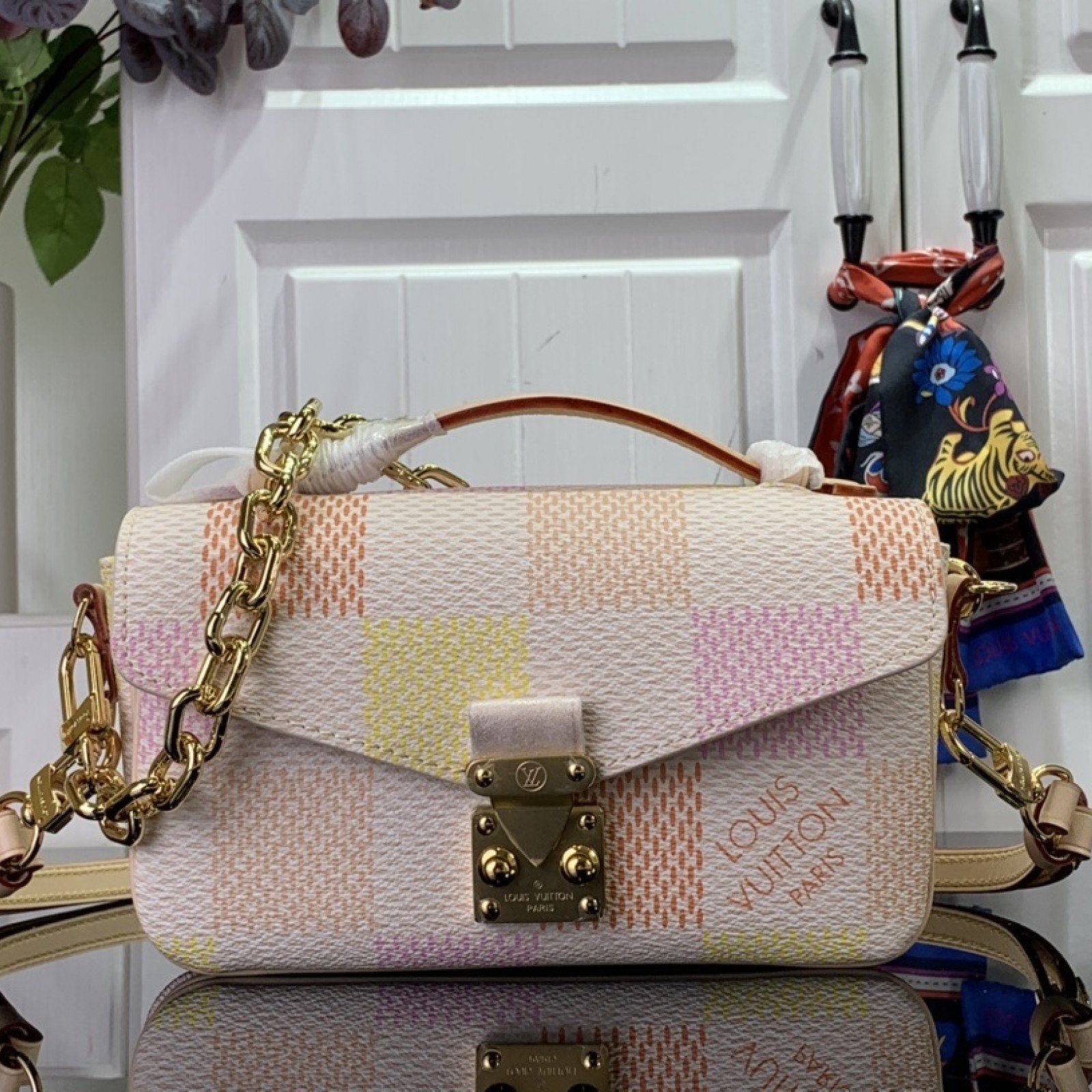 LV POCHETTE MÉTIS EAST WEST n40749