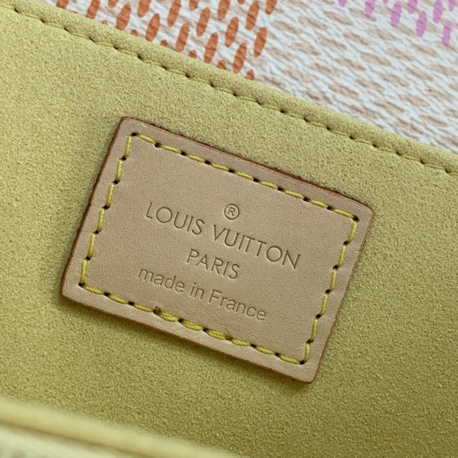 LV POCHETTE MÉTIS EAST WEST n40749