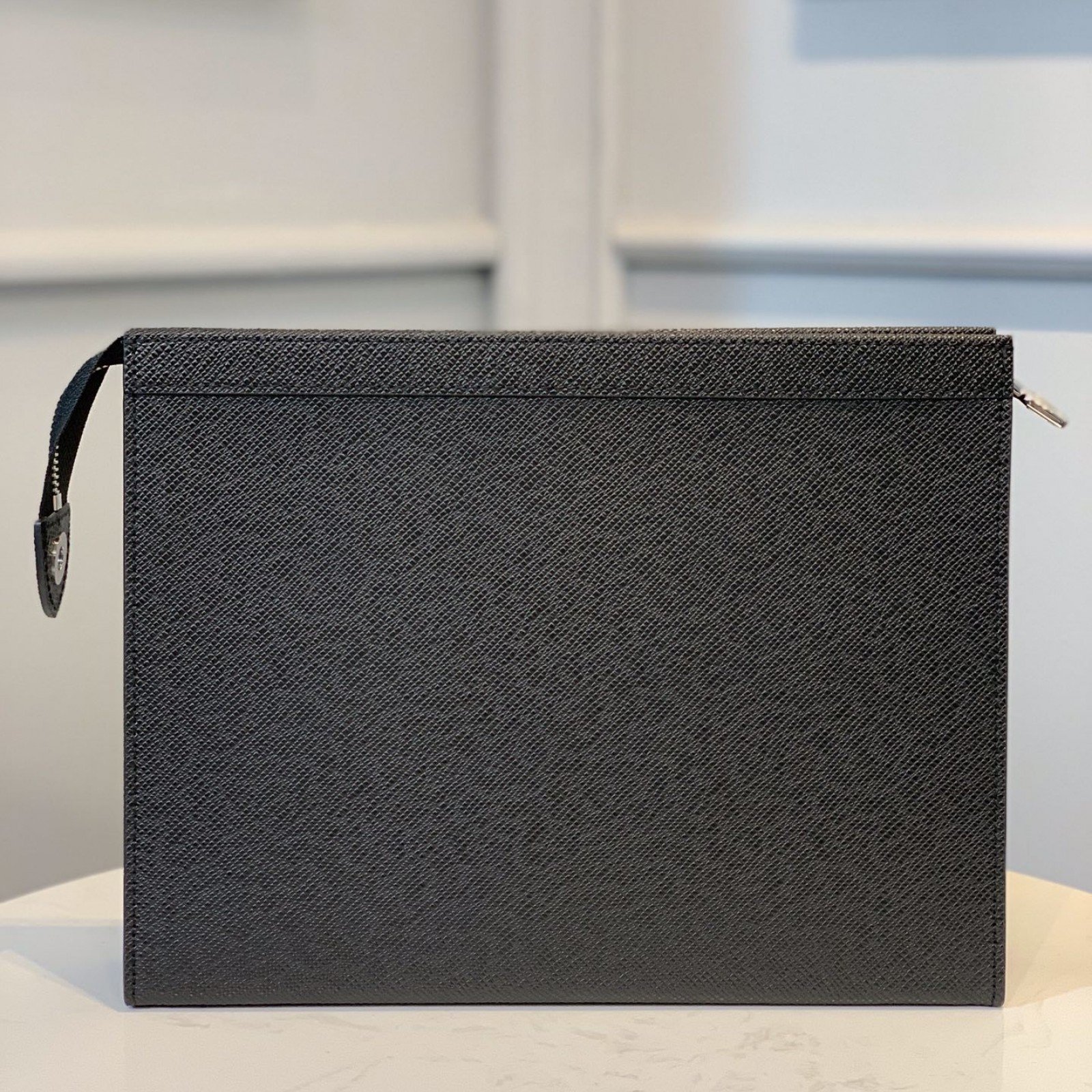 LV POCHETTE VOYAGE M30450