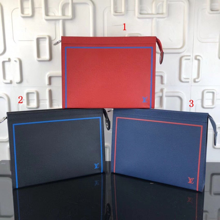 LV POCHETTE VOYAGE M30577