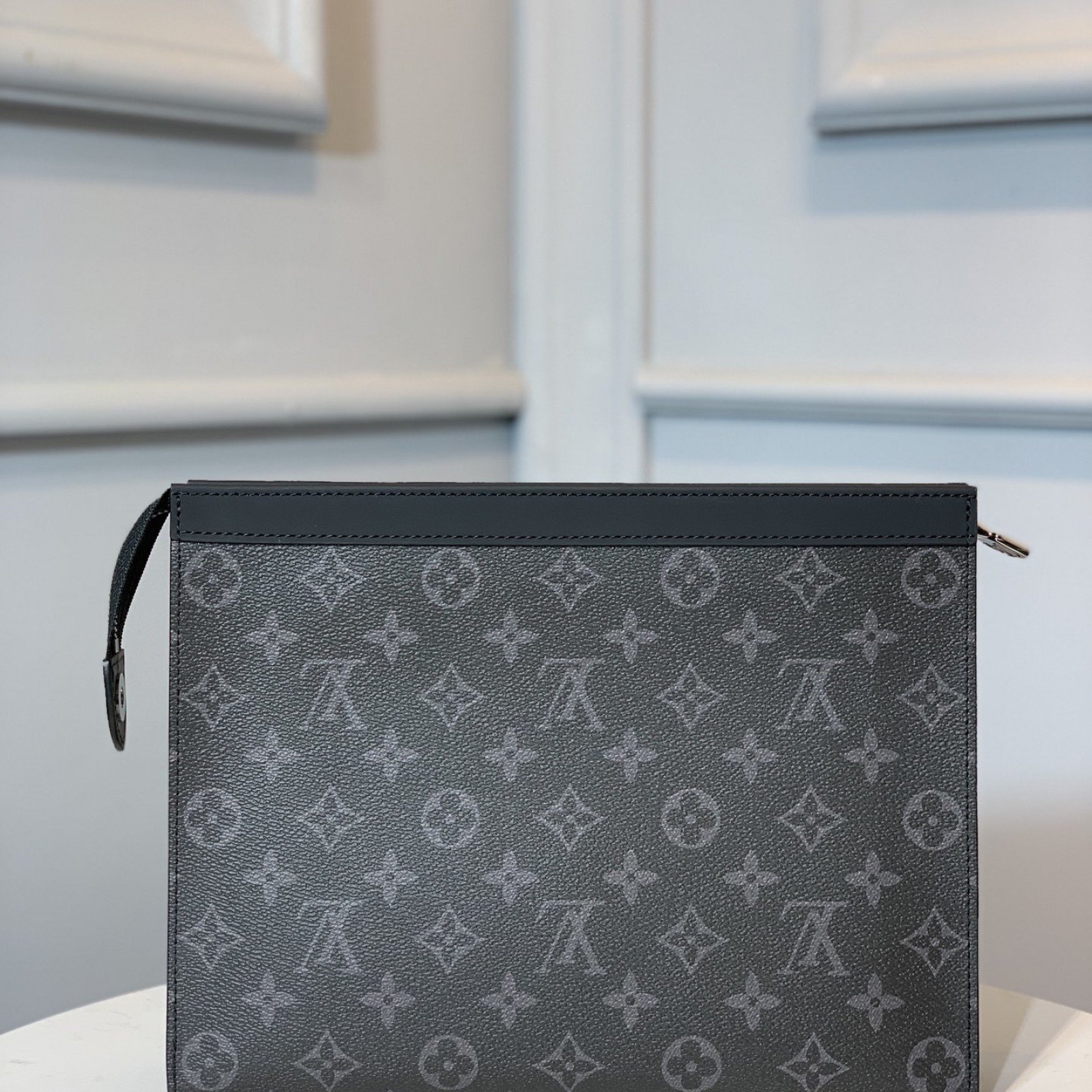 LV POCHETTE VOYAGE M61692CH