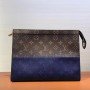 LV POCHETTE VOYAGE M63066