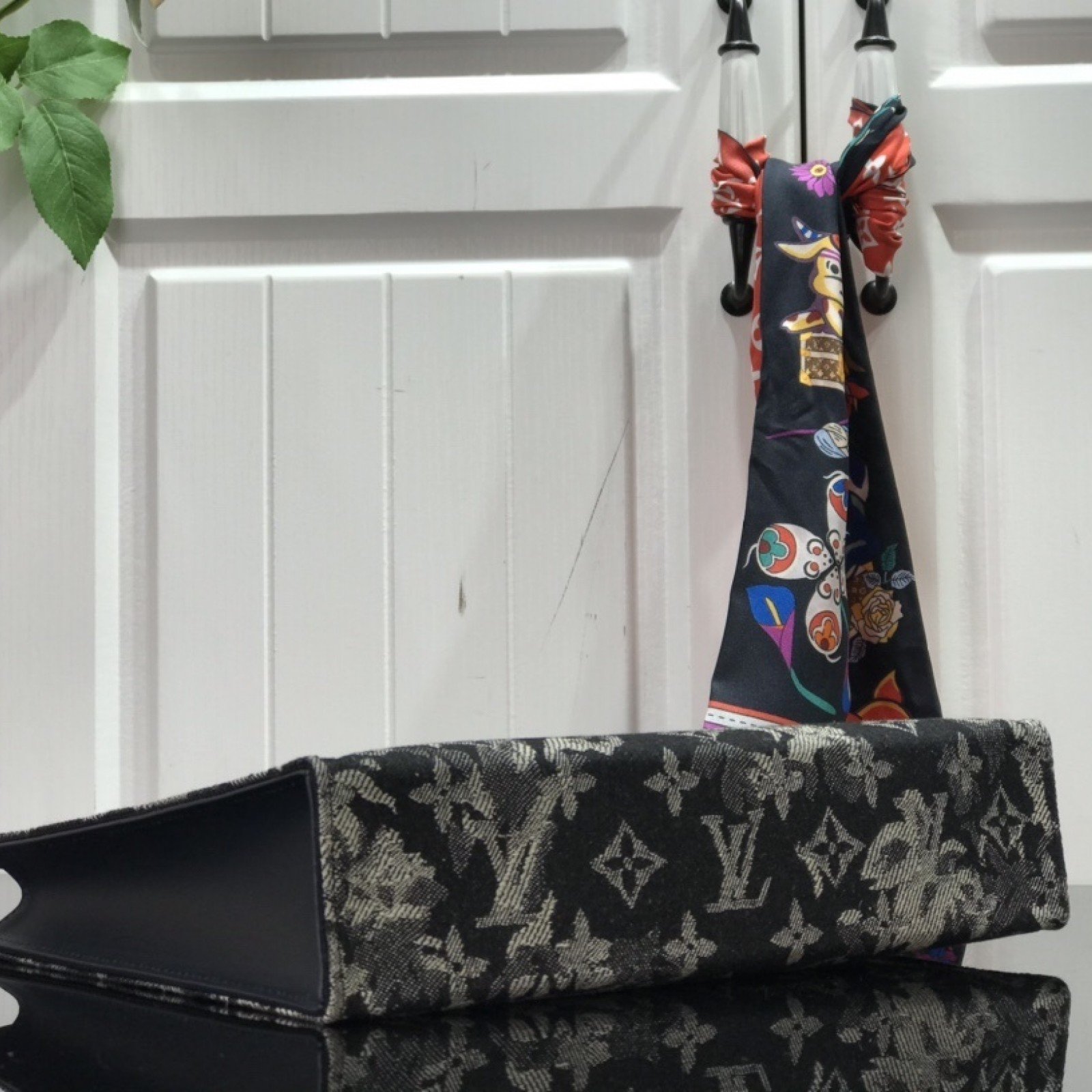 LV POCHETTE VOYAGE M80034