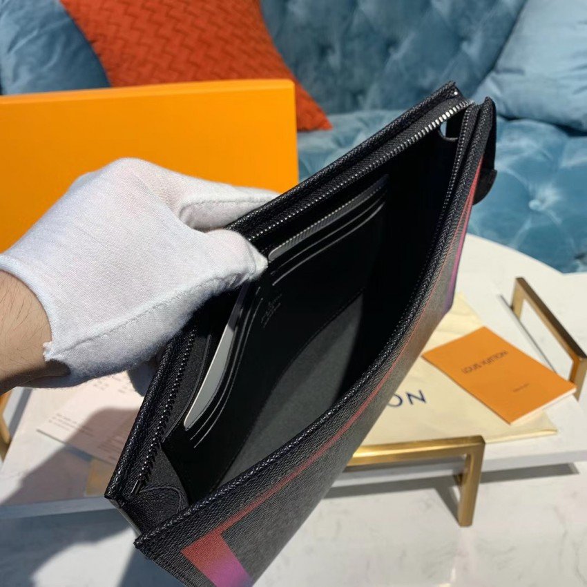 LV POCHETTE VOYAGE MM M30675CH