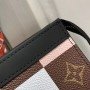 LV POCHETTE VOYAGE MM M61692CH