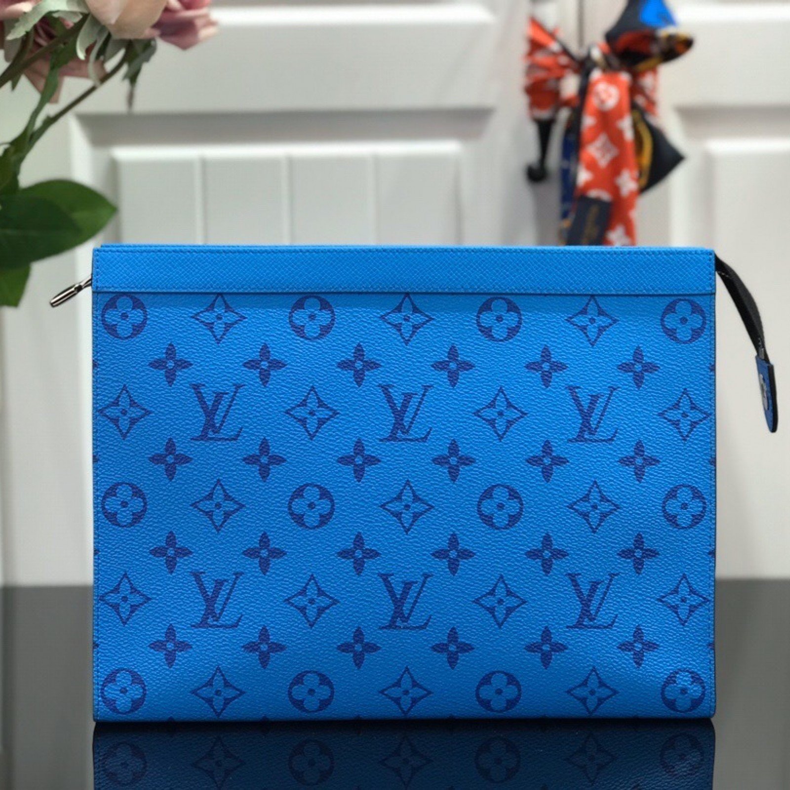 LV POCHETTE VOYAGE MM M61692LC