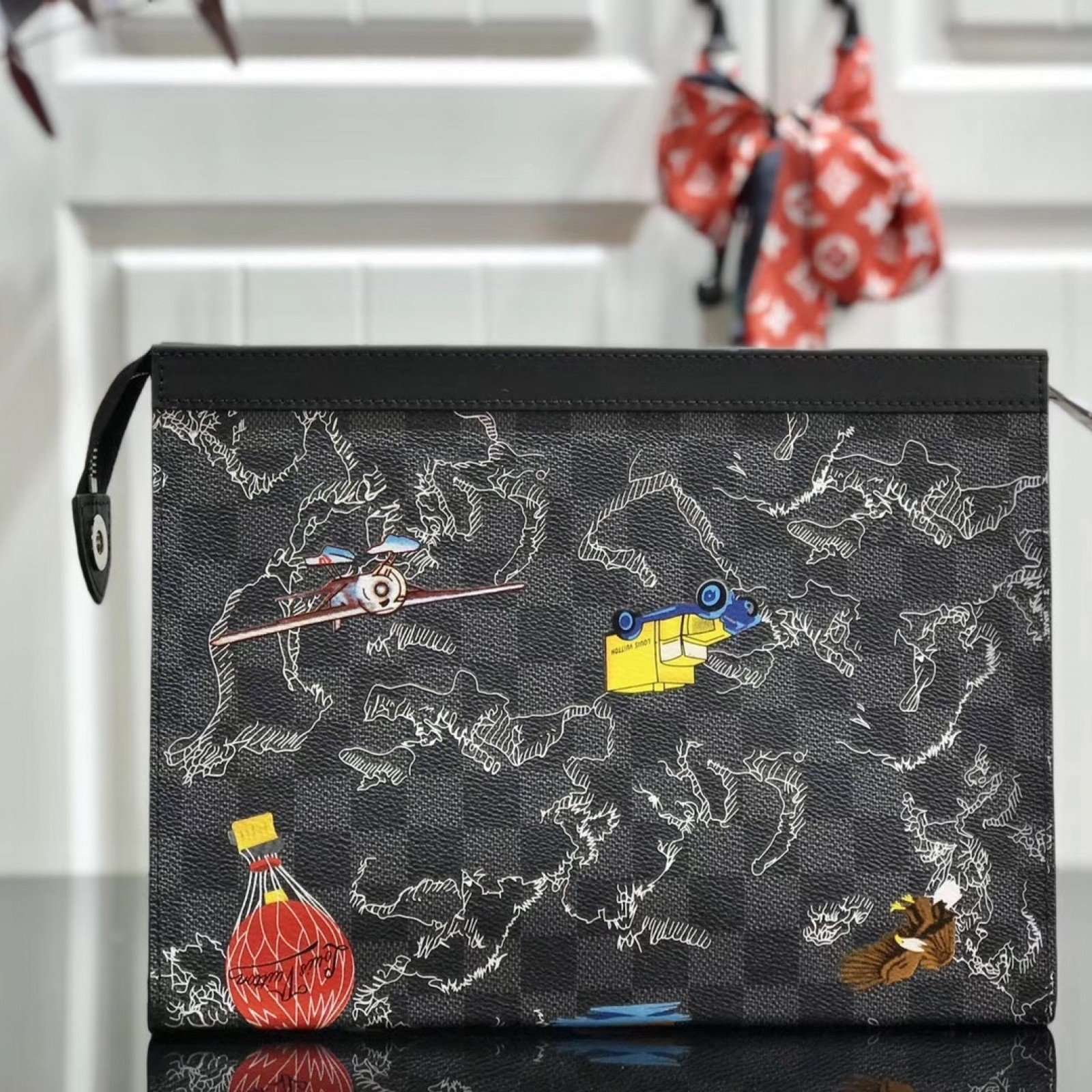 LV POCHETTE VOYAGE MM N41696