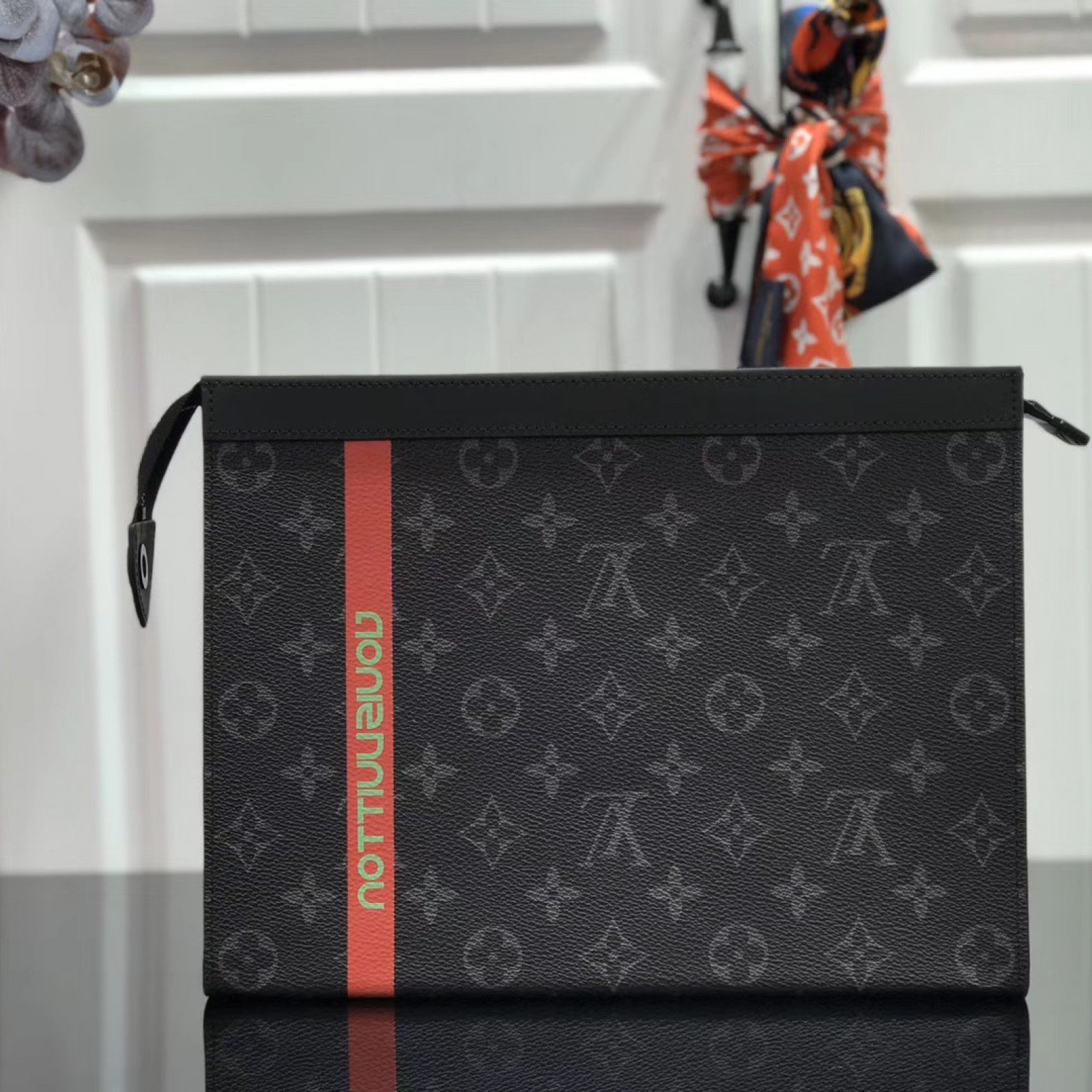 LV POCHETTE VOYAGE MM N64444