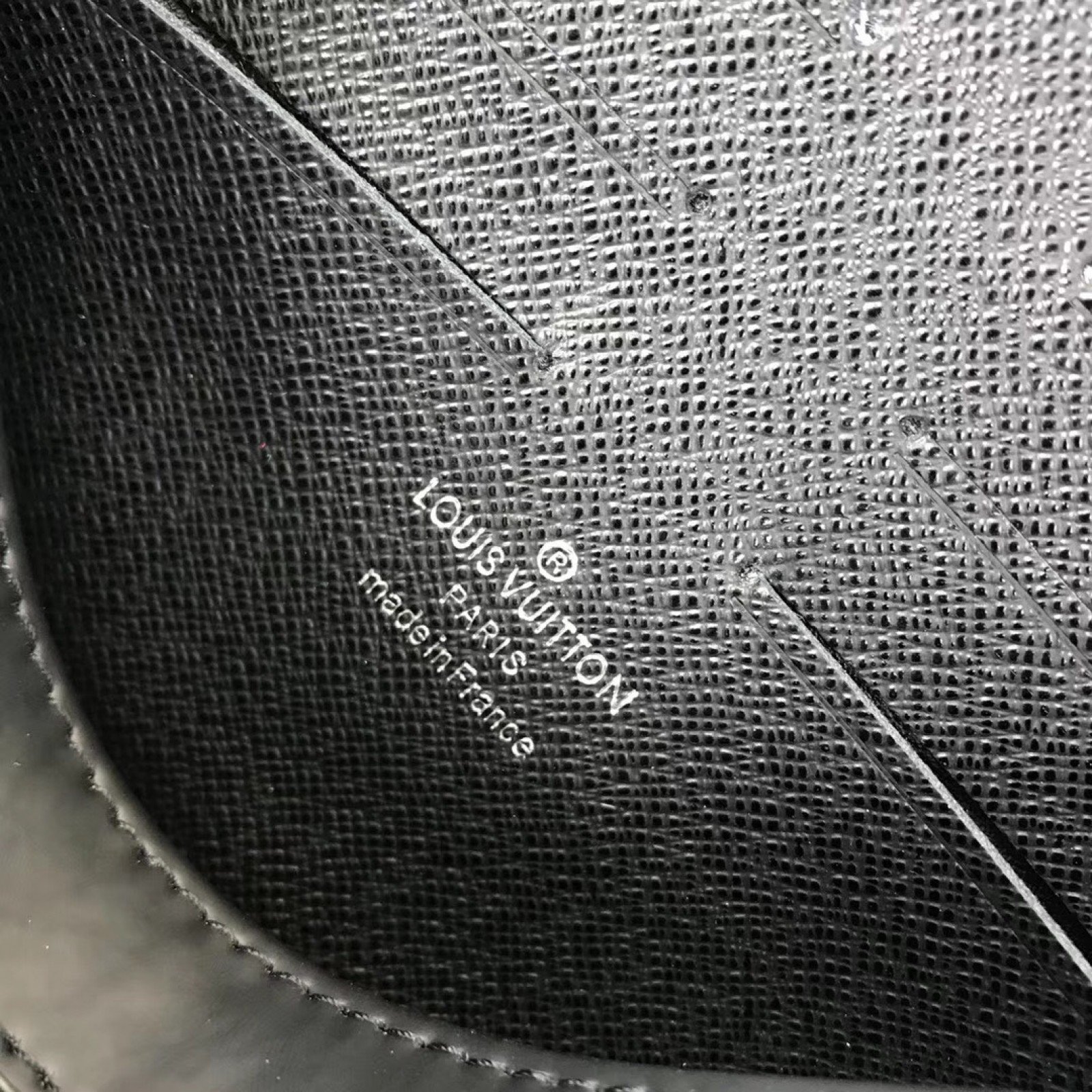 LV POCHETTE VOYAGE N41696CG