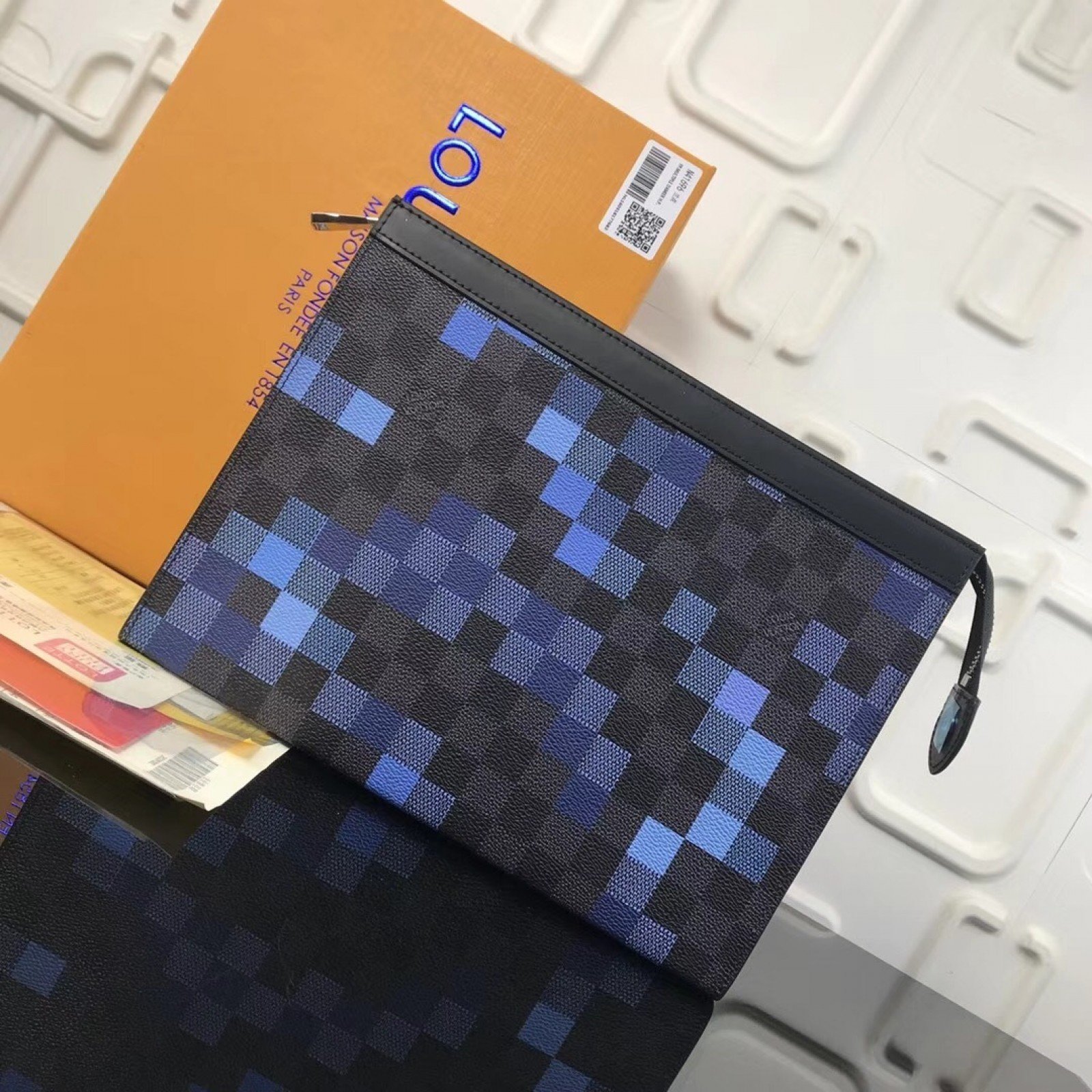 LV POCHETTE VOYAGE N41696CG