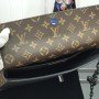 LV POCHETTE VOYAGE STEAMER M30583