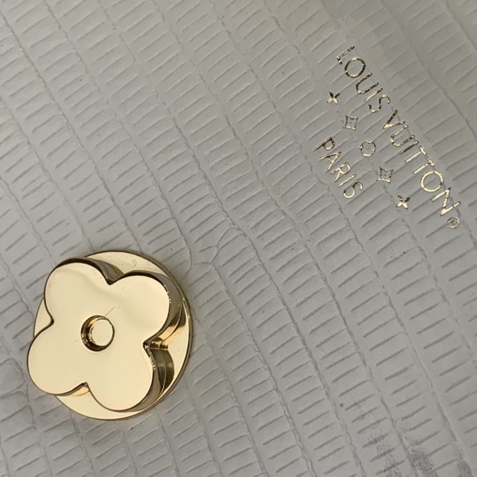 LV PONT 9 M55948XY