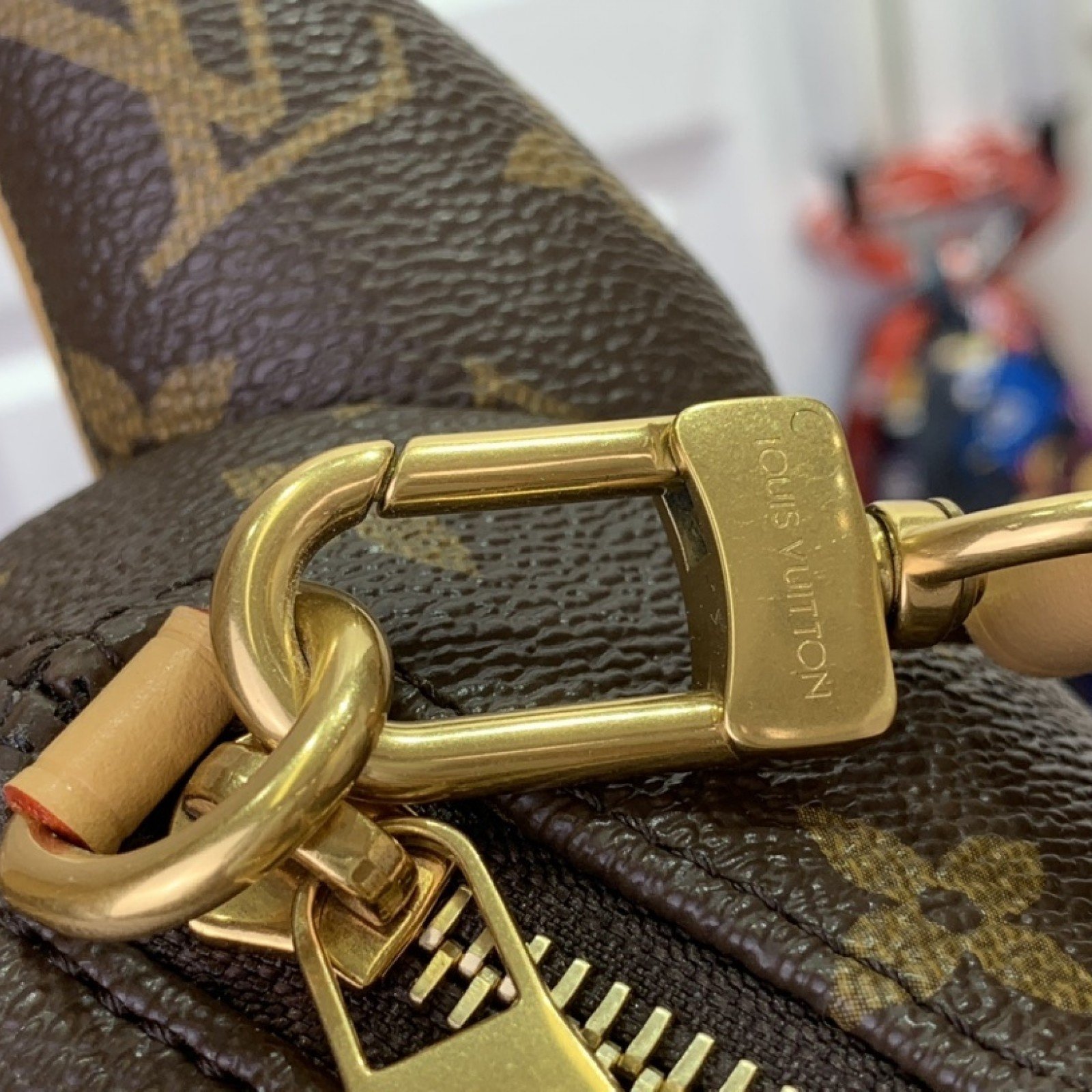 LV POOCH BAG M12617